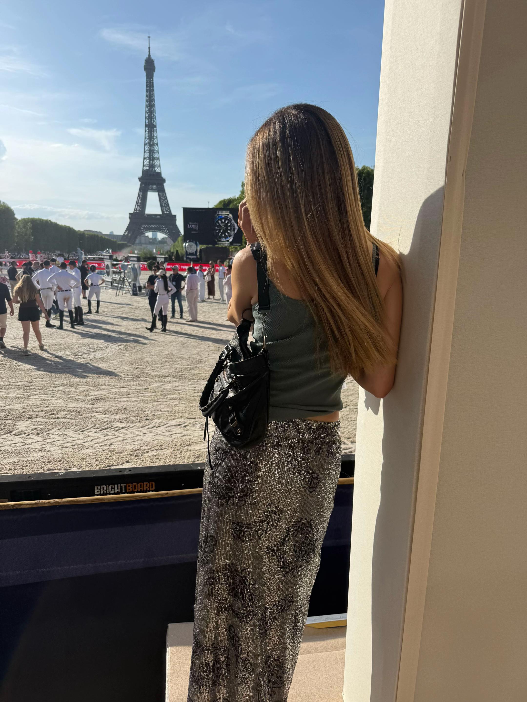 @CecileSimeone