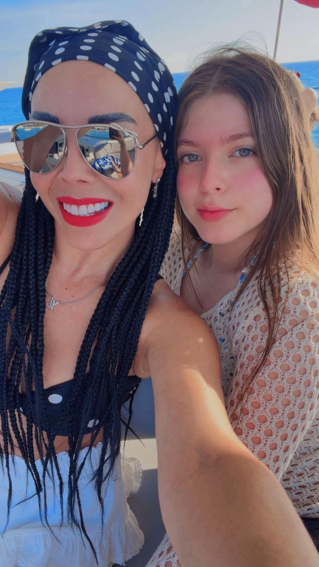 @Ivana y Nina