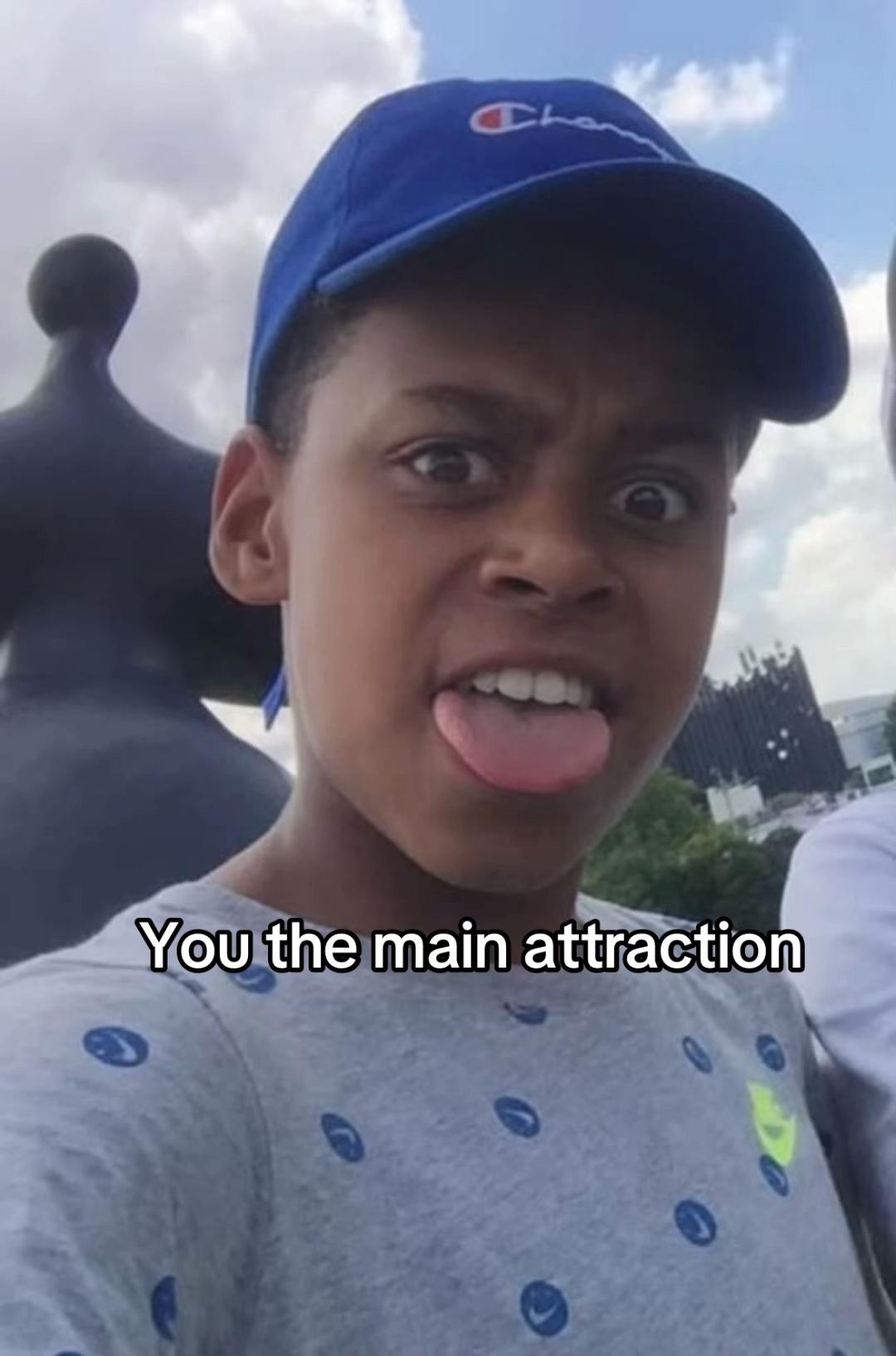 @veliscene 👑