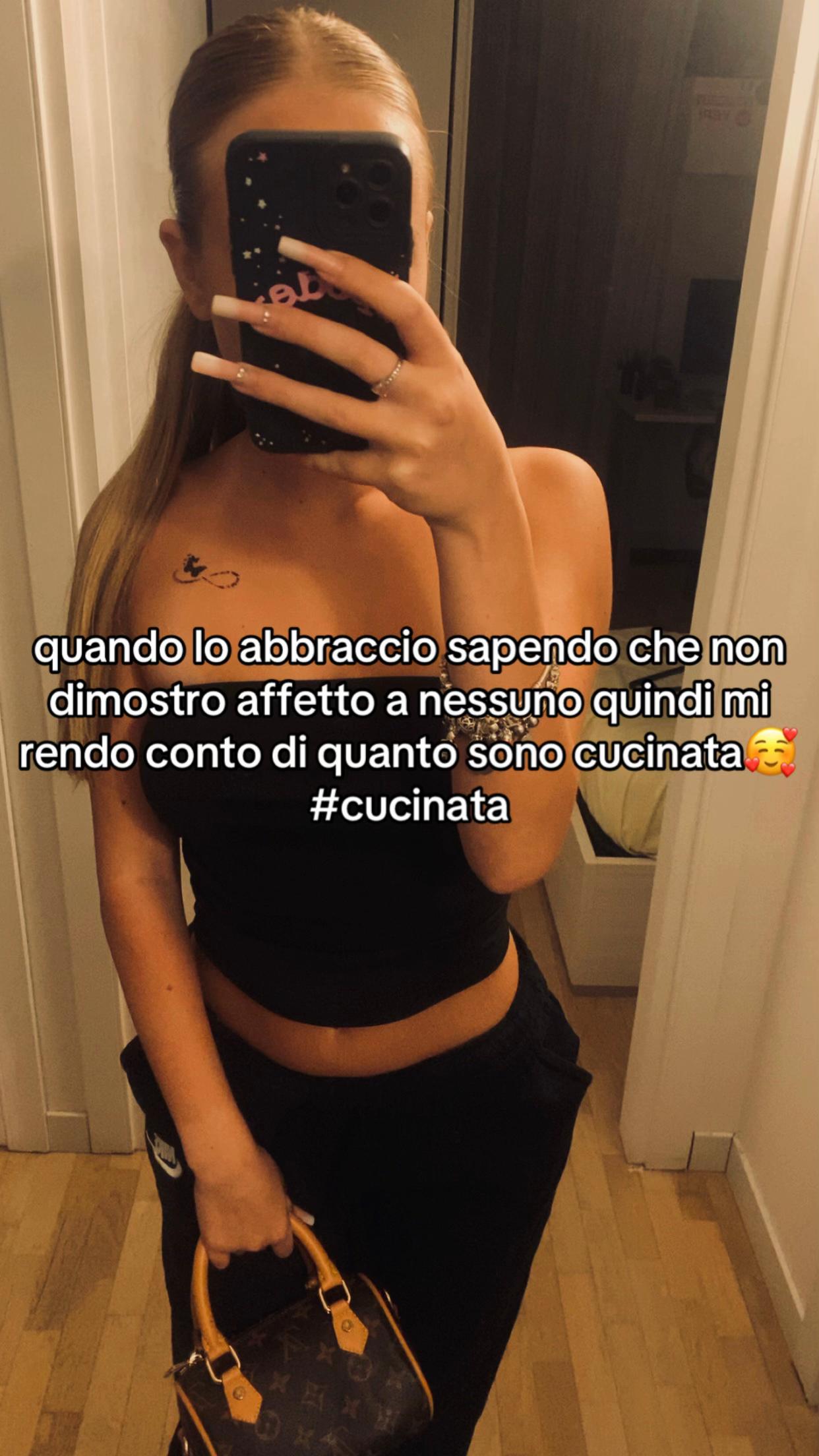 @nicole👻💕