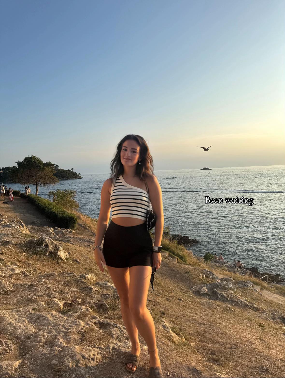 @Lara🇭🇷