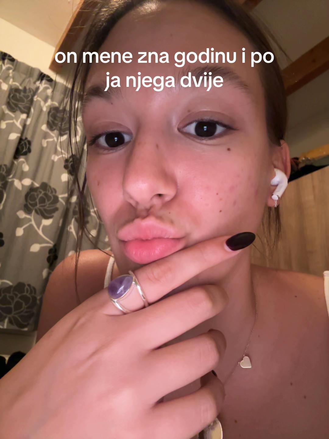 @марија