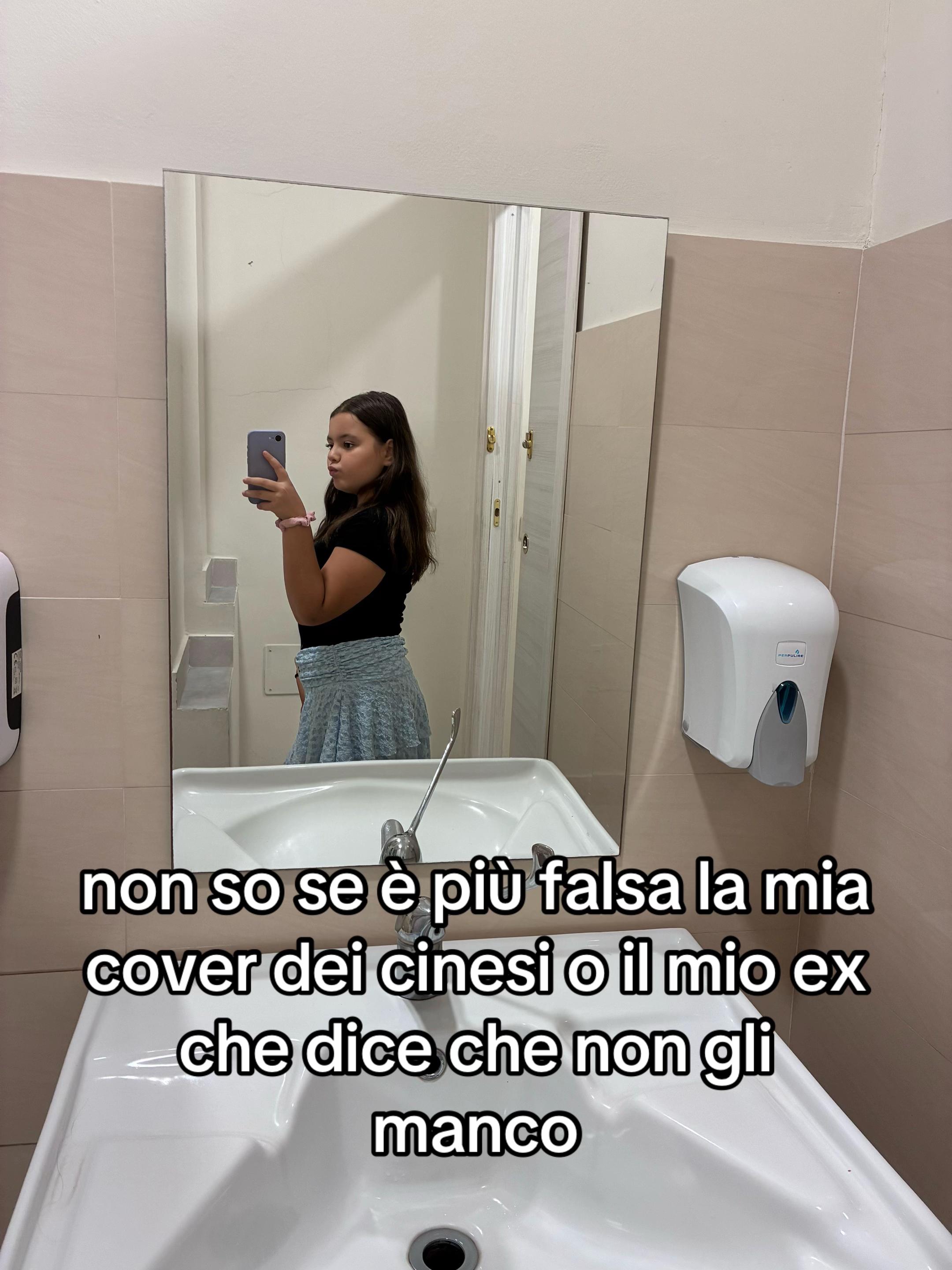 @non.disponibile.17