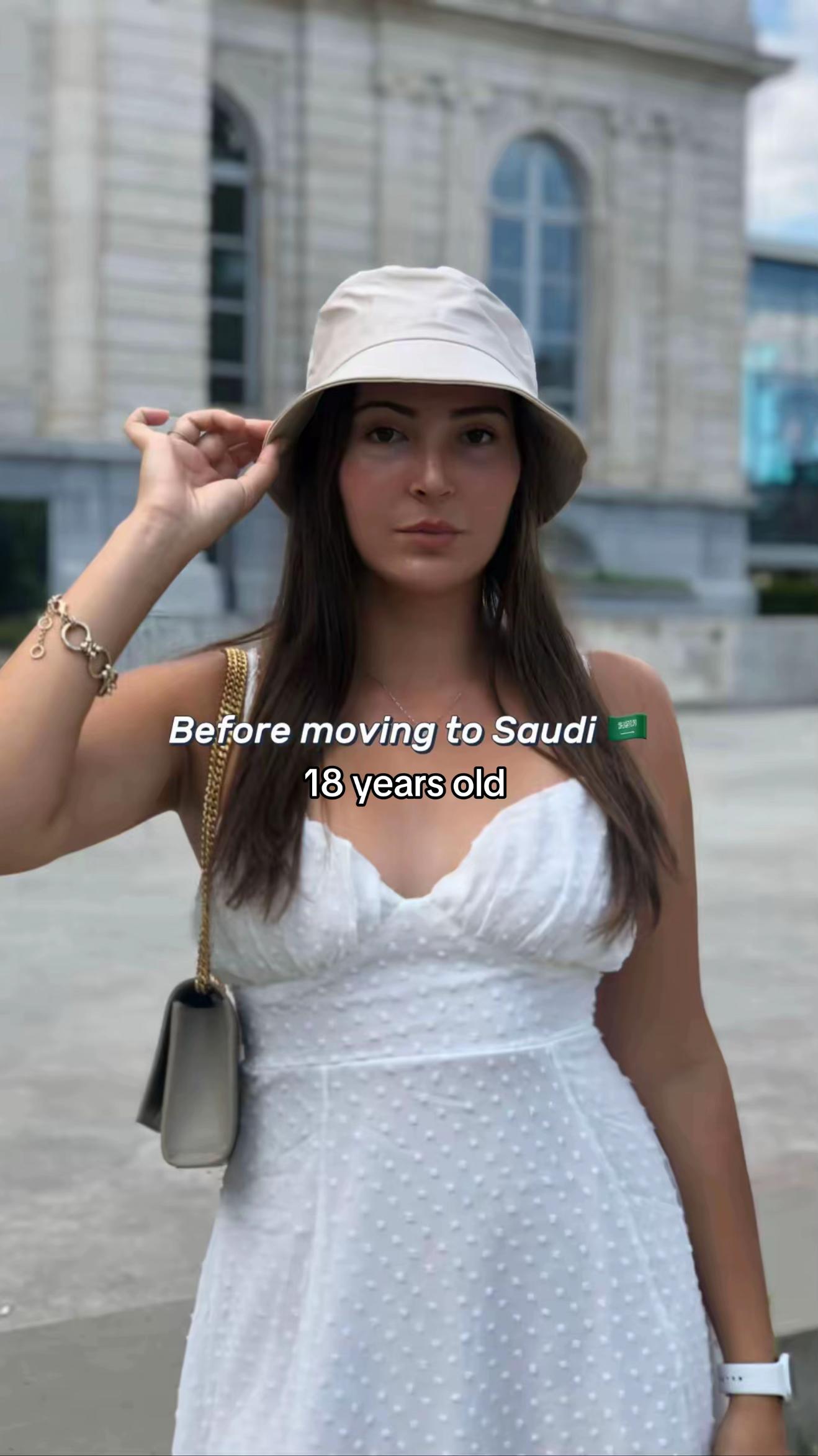 @Alex | أليكس