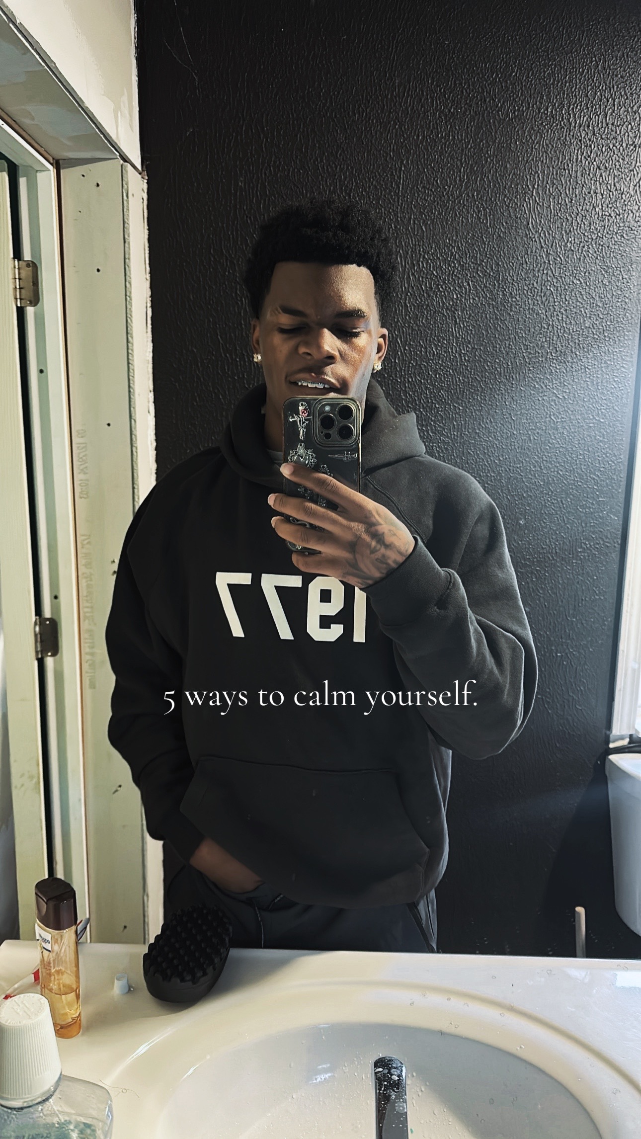@￶