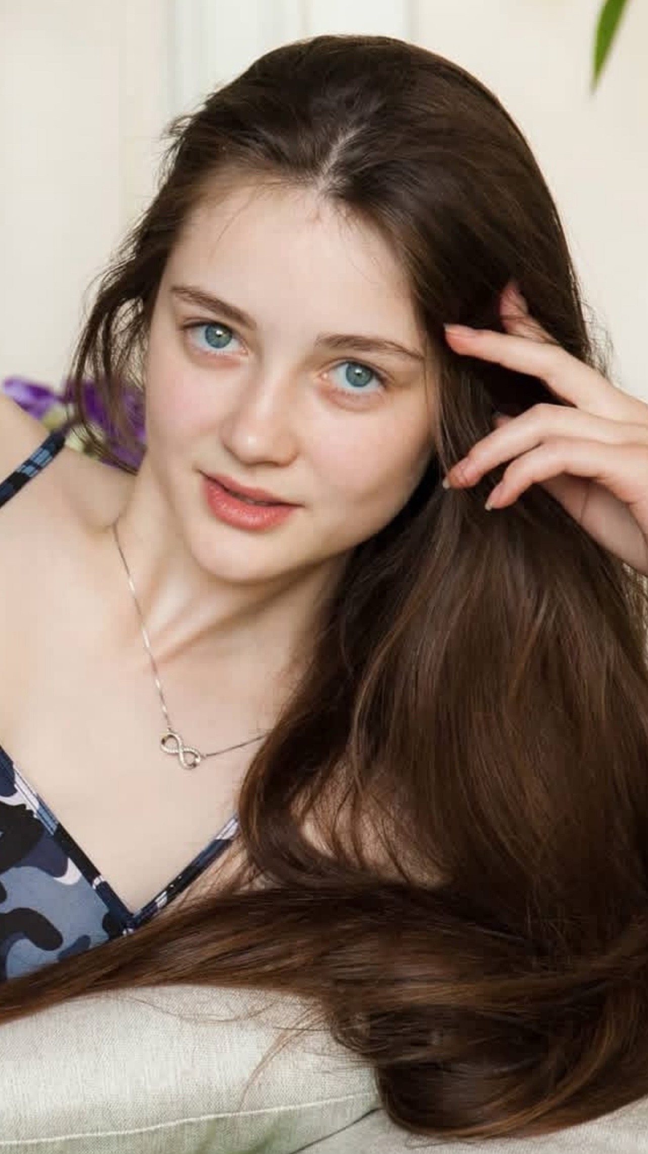 @Annavlasova