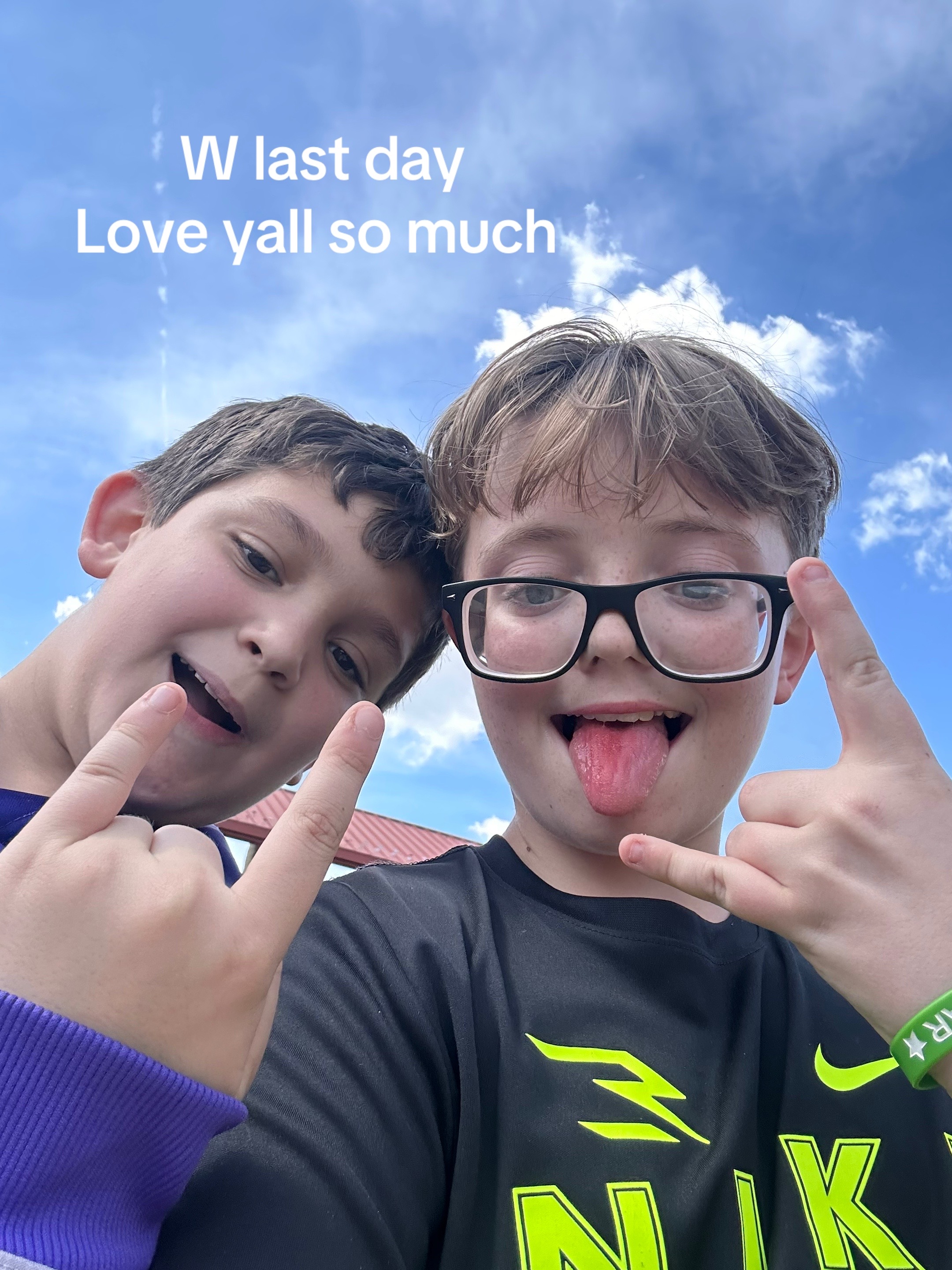 @IÇẼMÄŅ✝️🥶