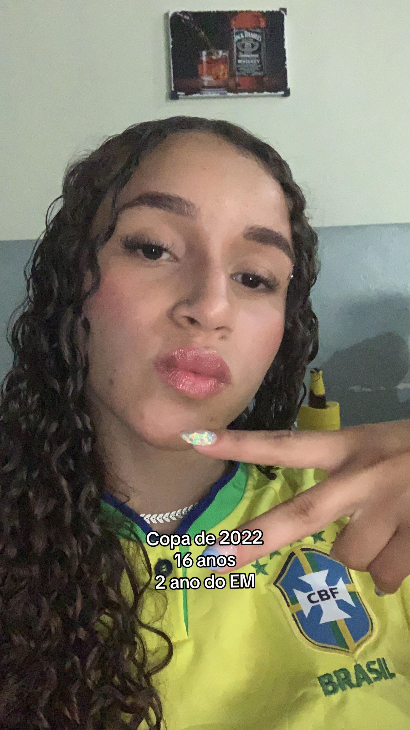 @Tória