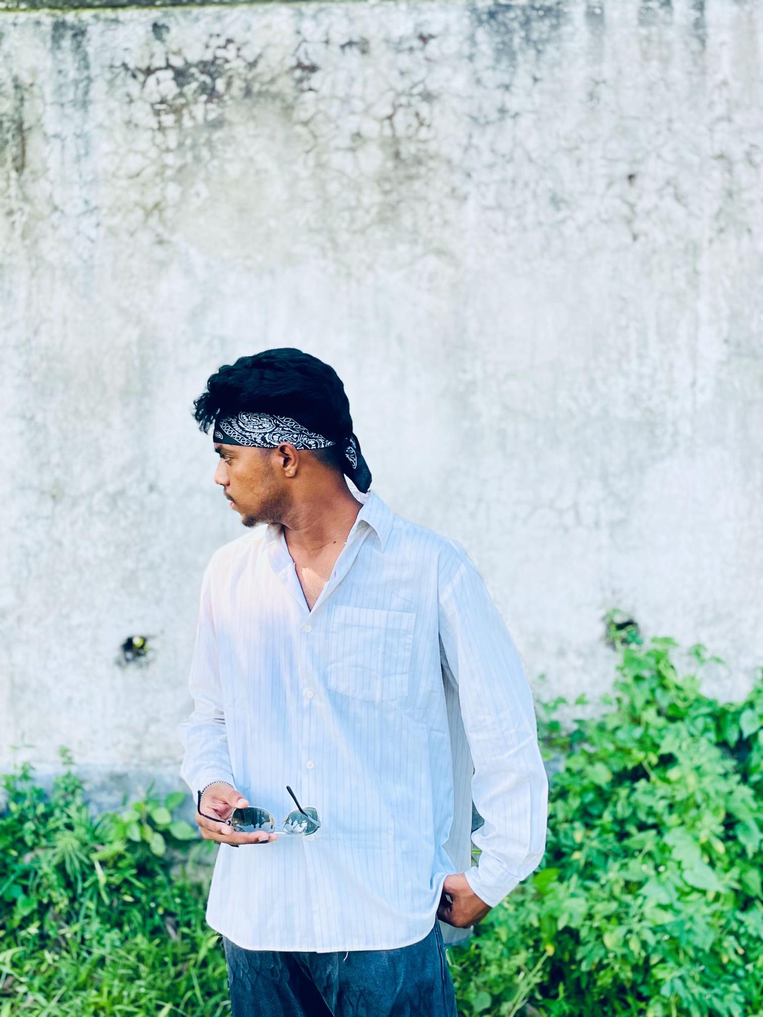 @𝐄𝐬𝐡𝐚𝐧⁉️