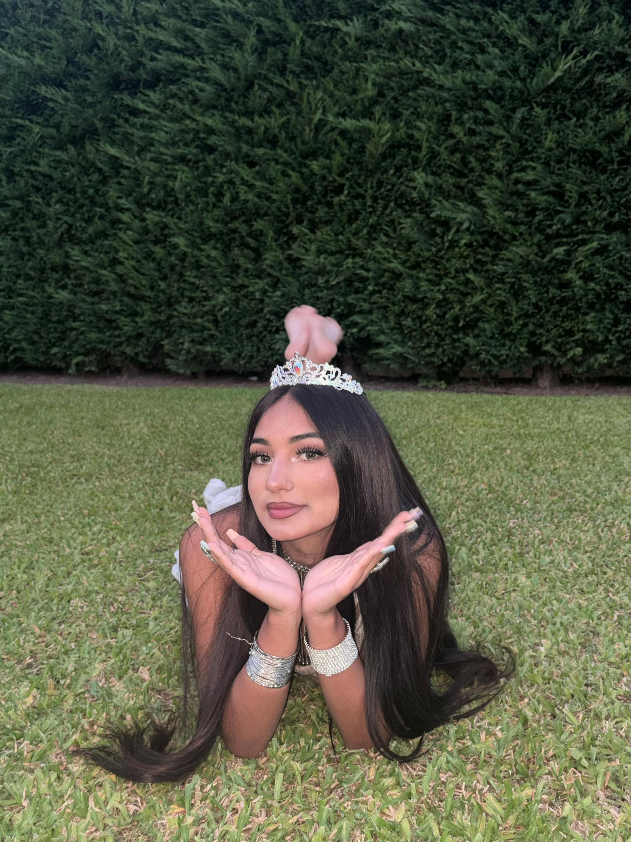 @’๐๐๐๐ฅ๐งโ๏ธ