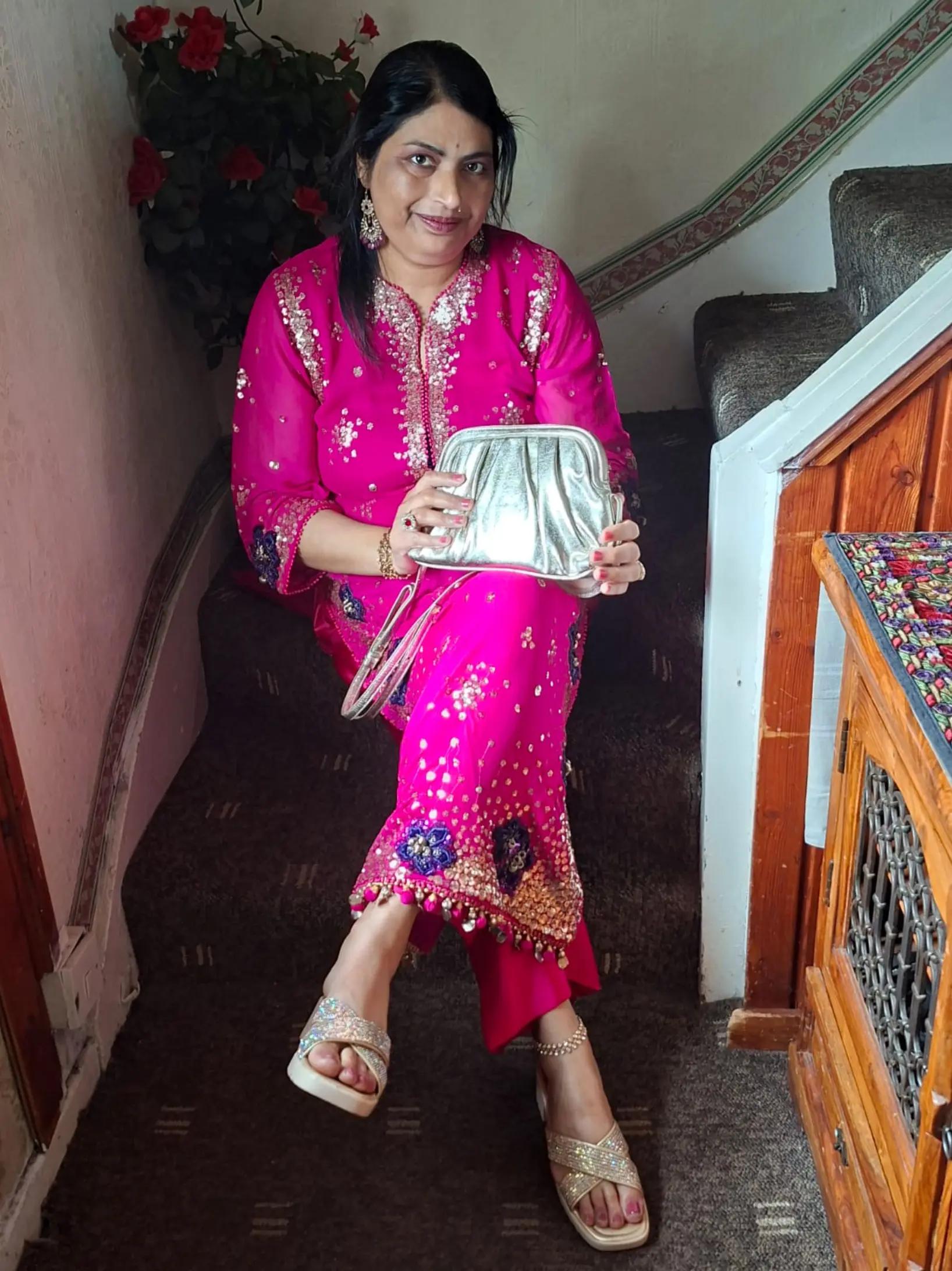 @Khalida Parveen