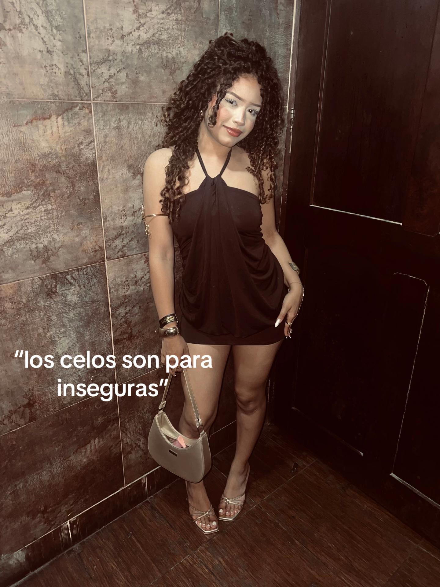 @astridvalentinaa0
