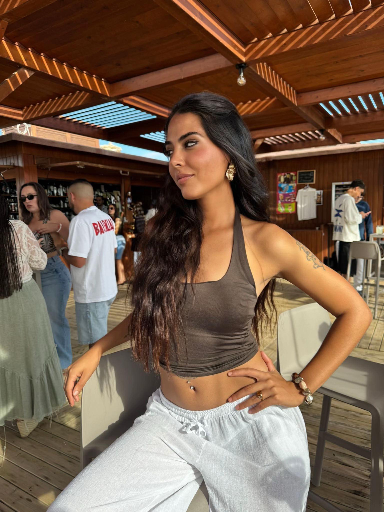 @raqueloguuuuu