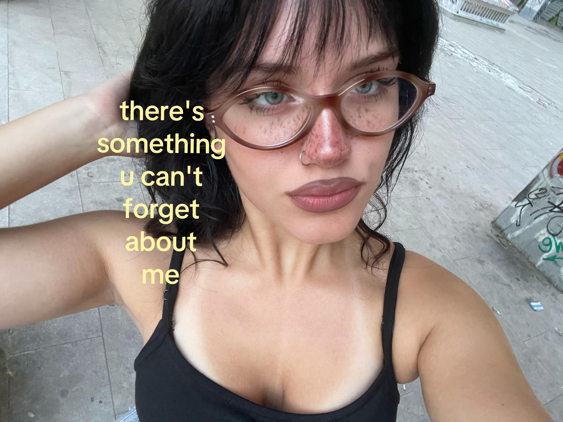 @ambra ⏳