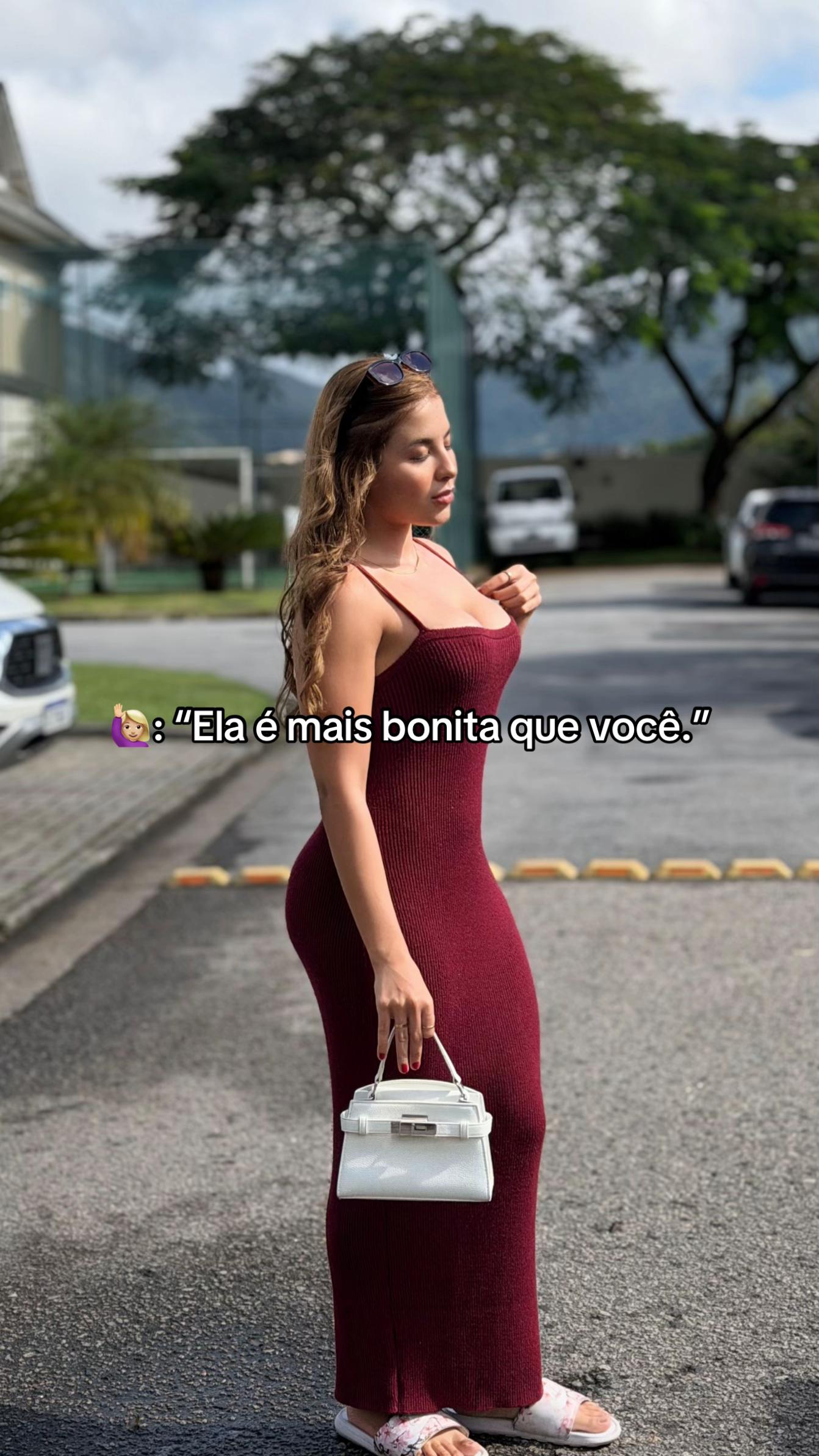 @anaclaravrr