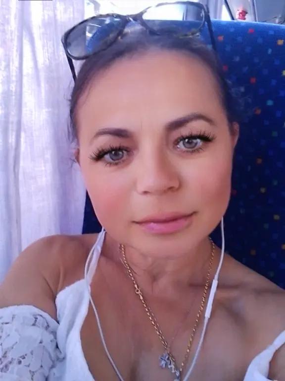 @Elda Hasanllari
