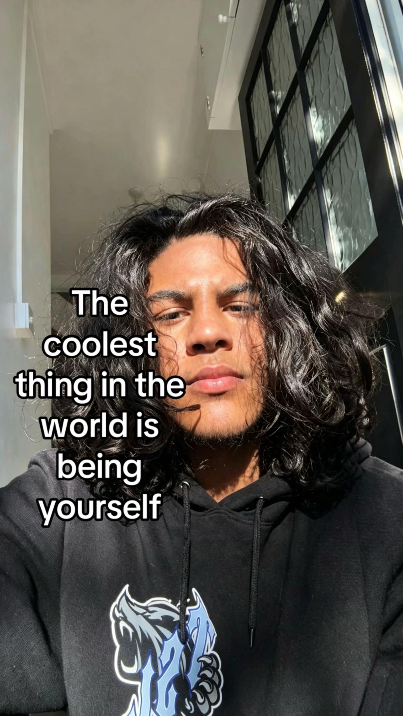 @KM