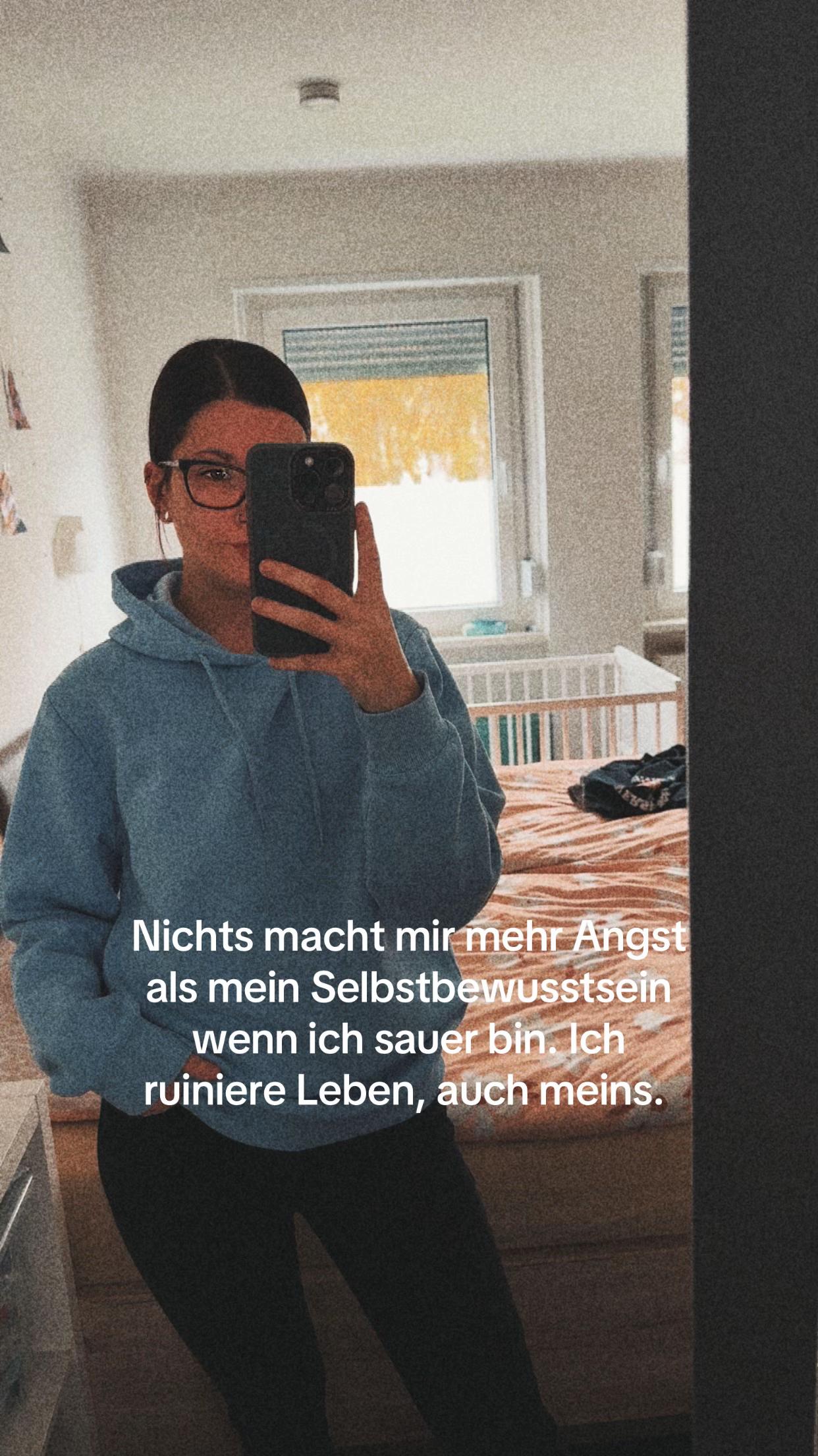 @x_typisch.aline_x