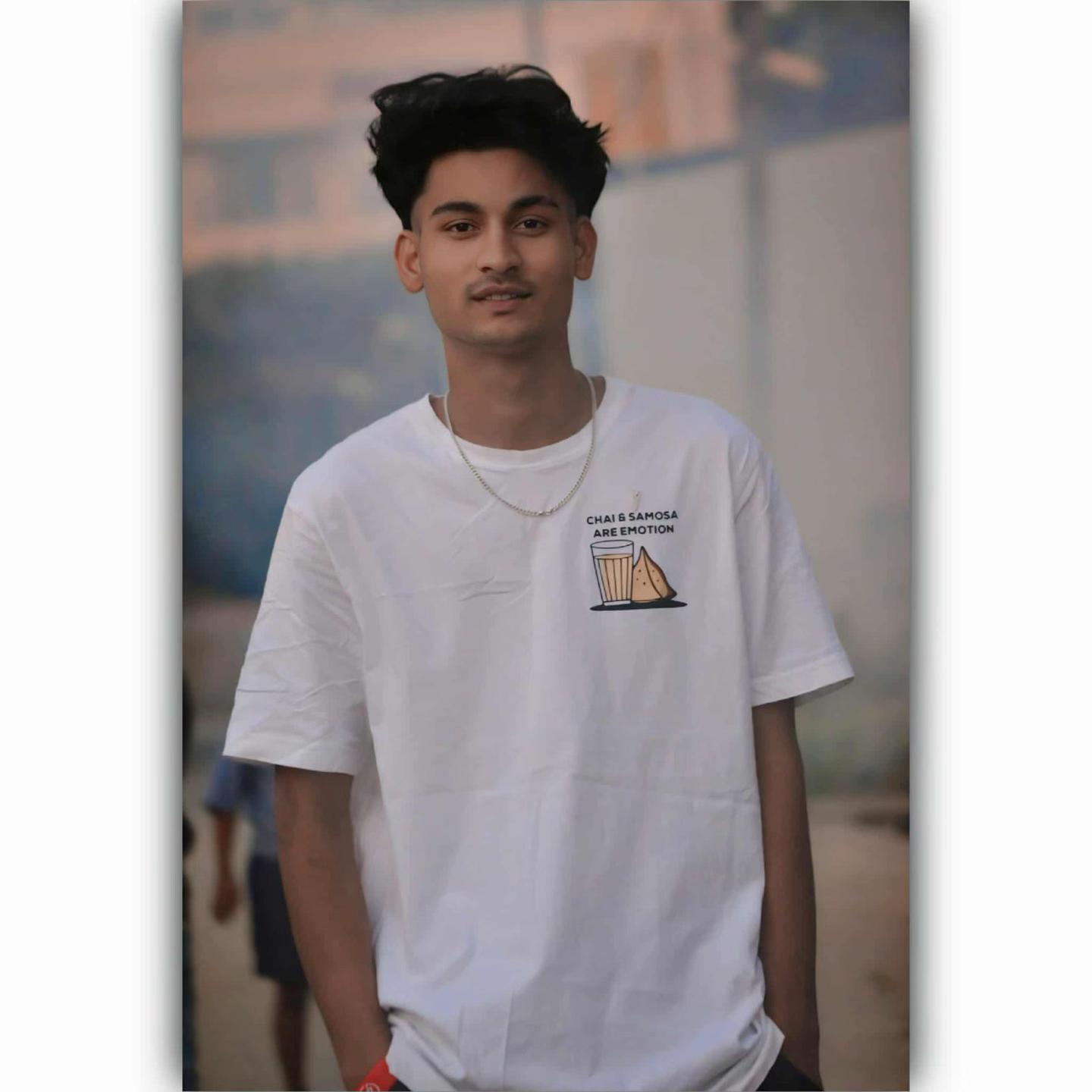 @s u j a l 🇳🇵