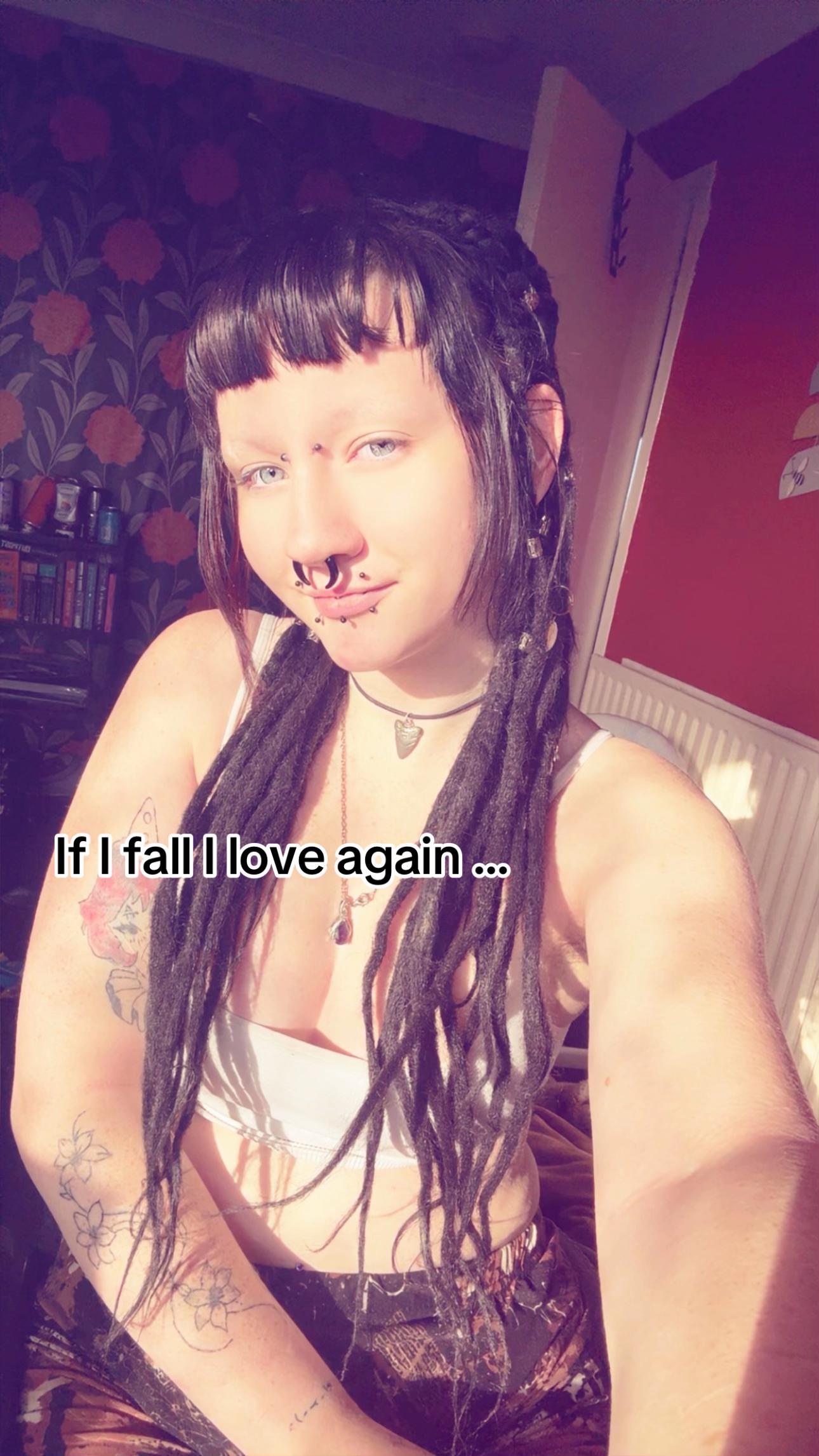 @Kitana<3