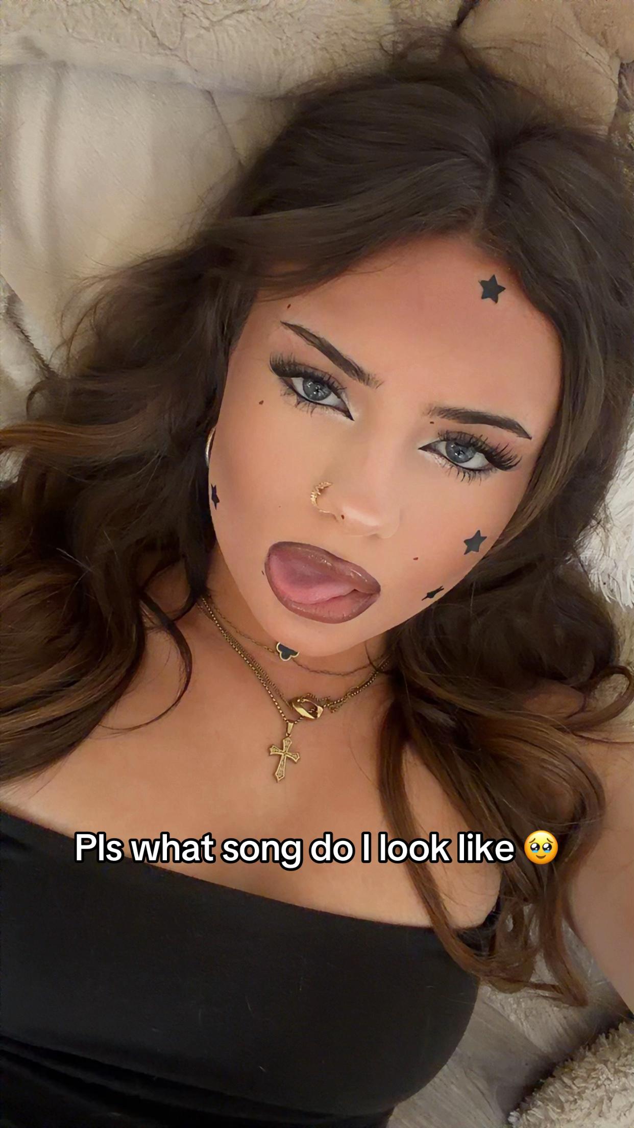 @ameliadeeekin