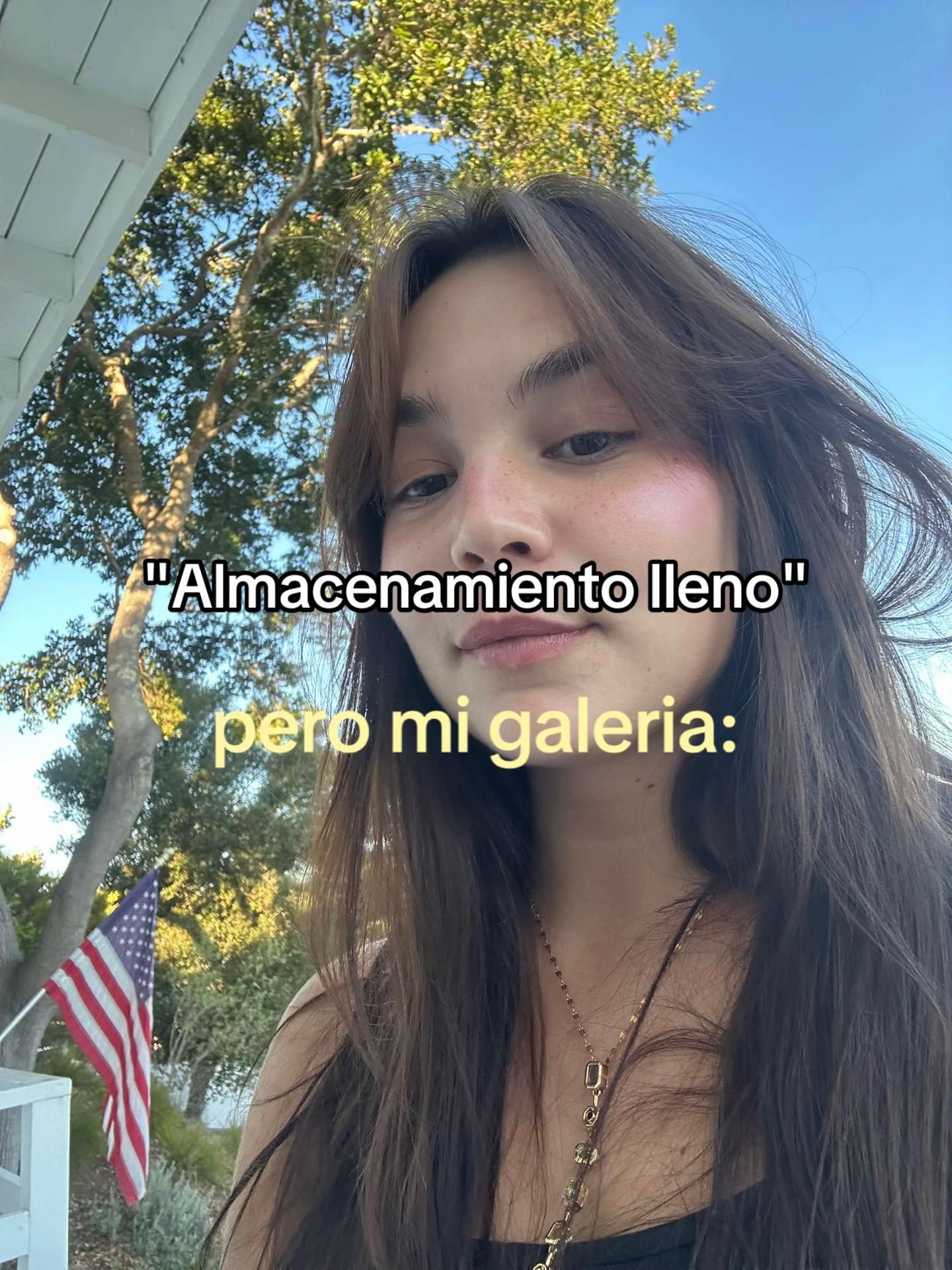 @Nora Presente
