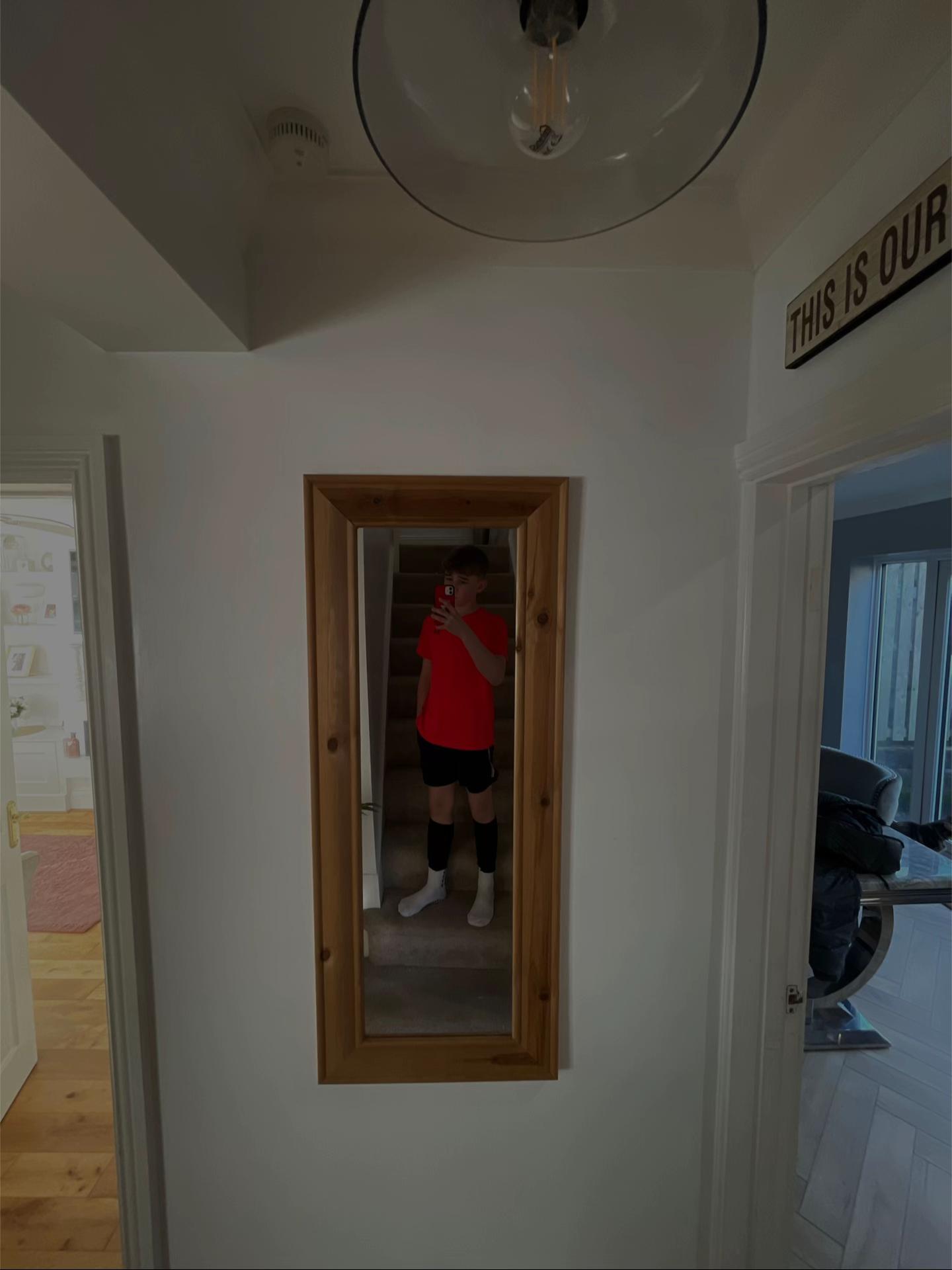 @archiebowenn