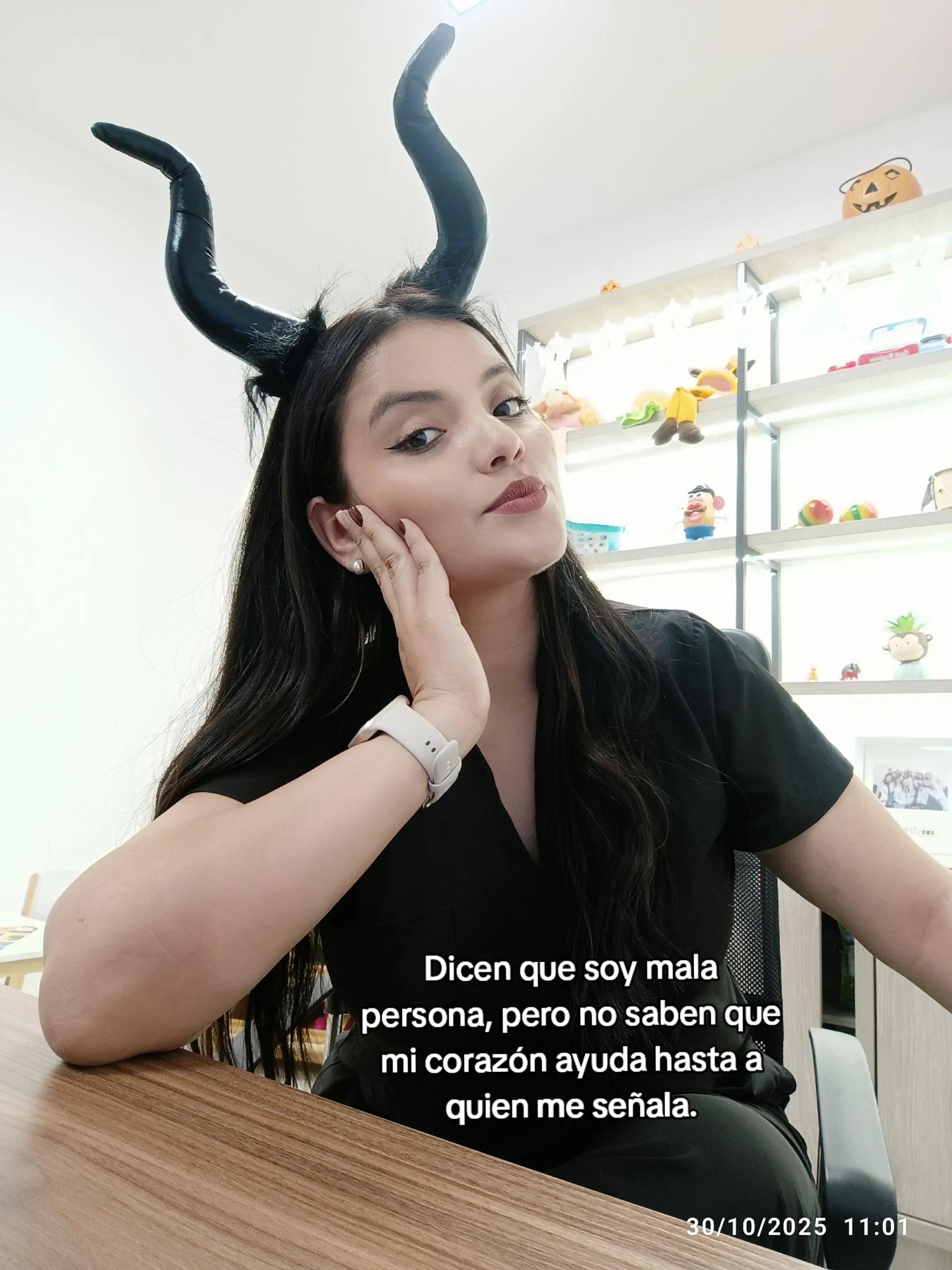 @Vivi Carei