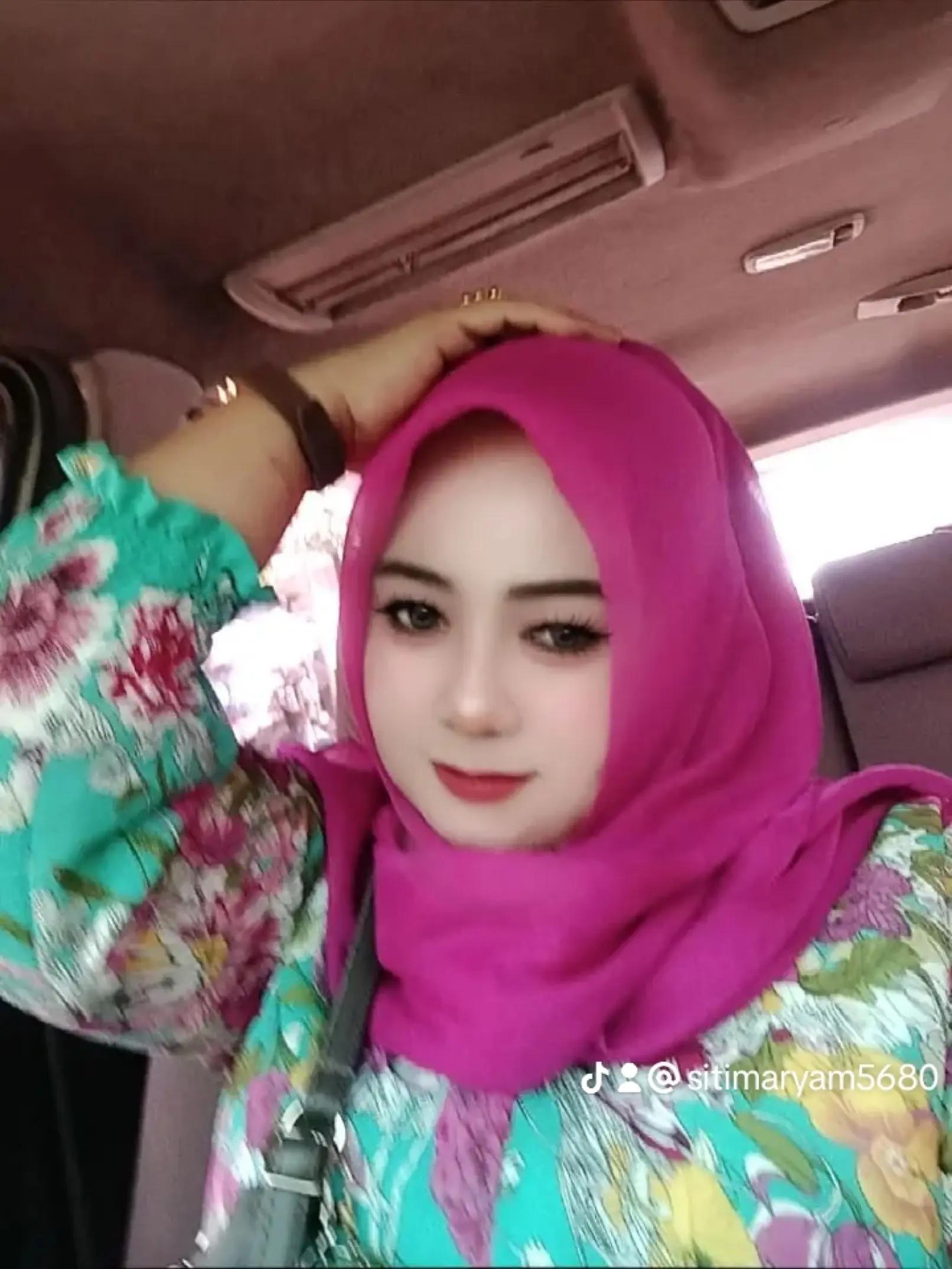@putri. salju