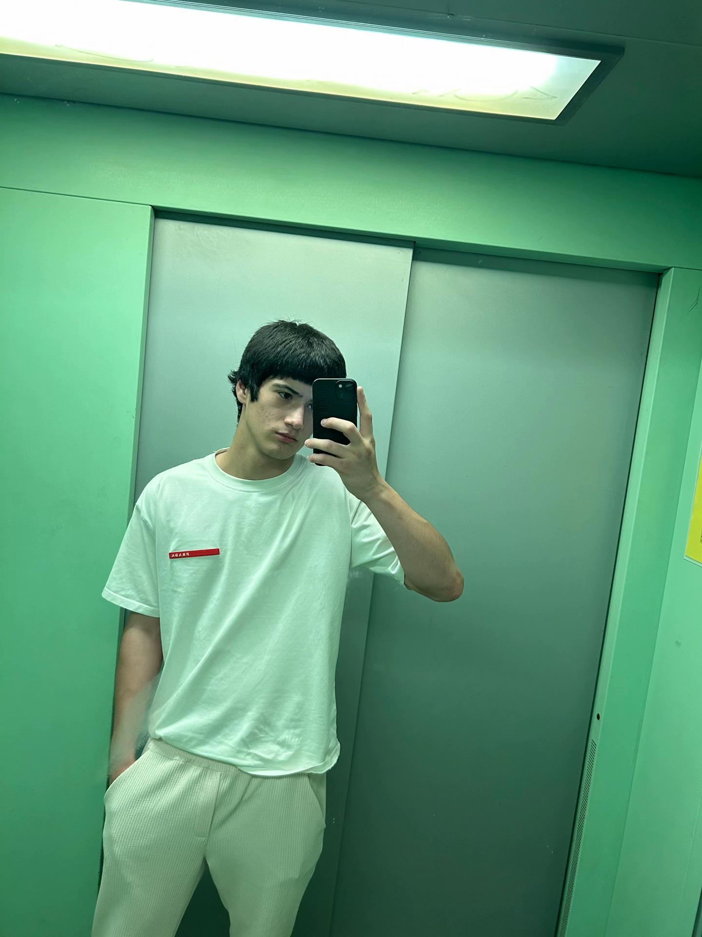 @d_e_n_i_7777