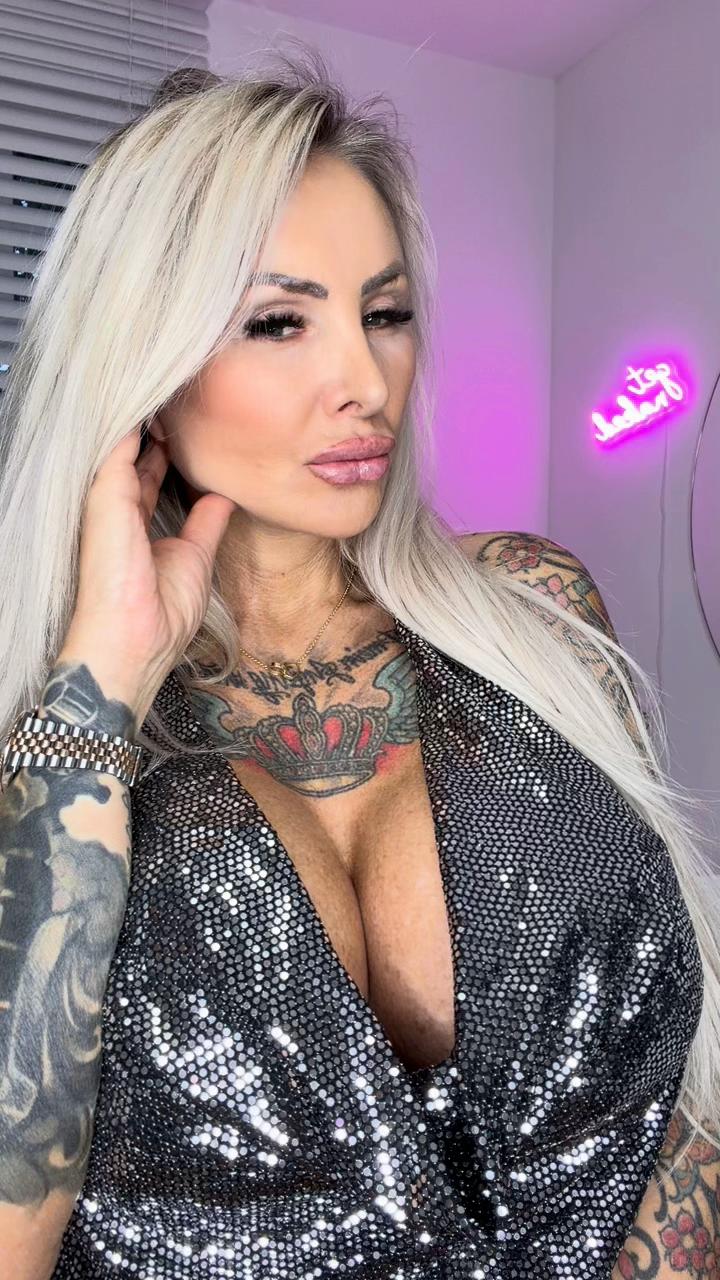 @Anna Luxflame