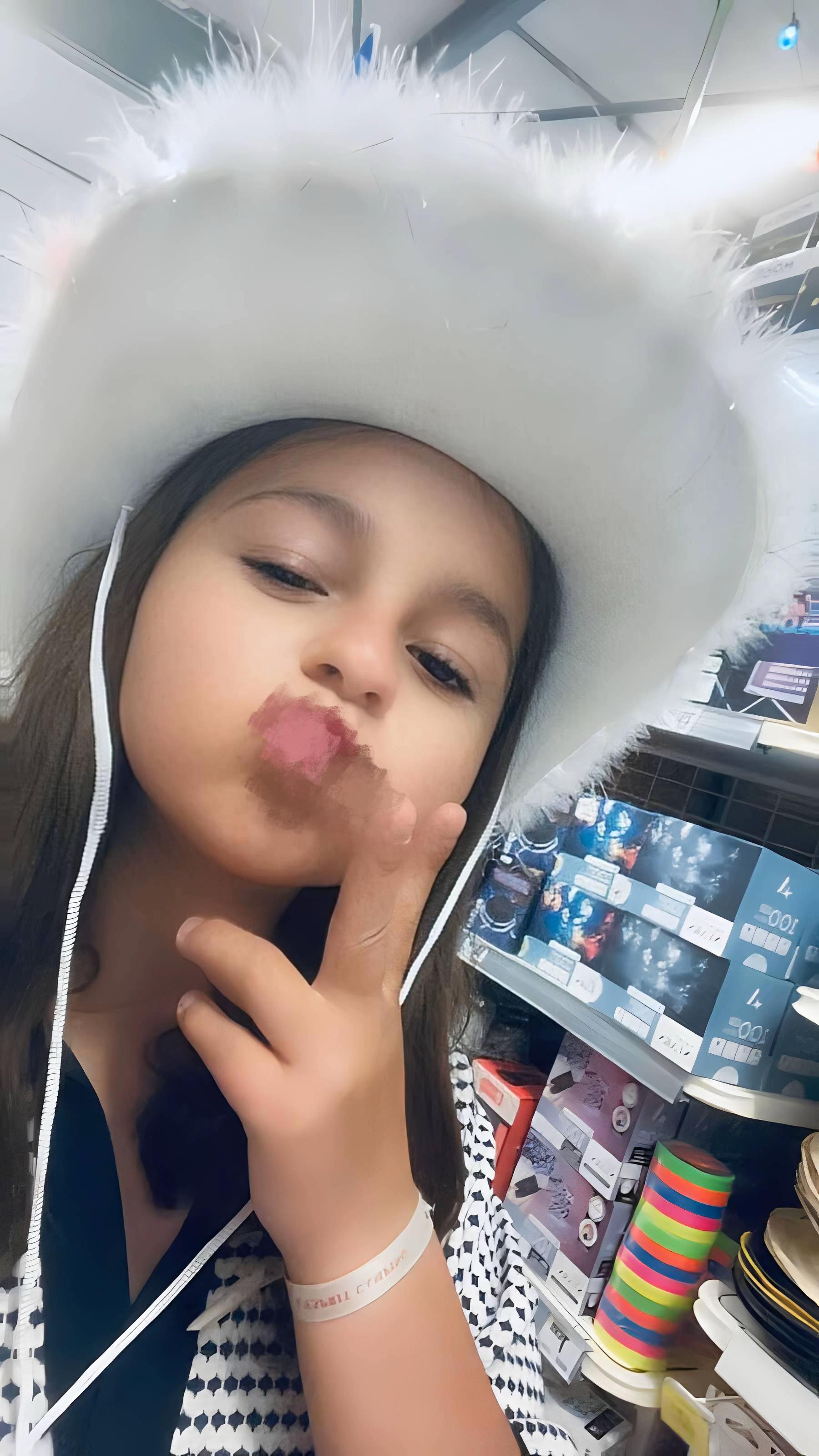 @Maya
