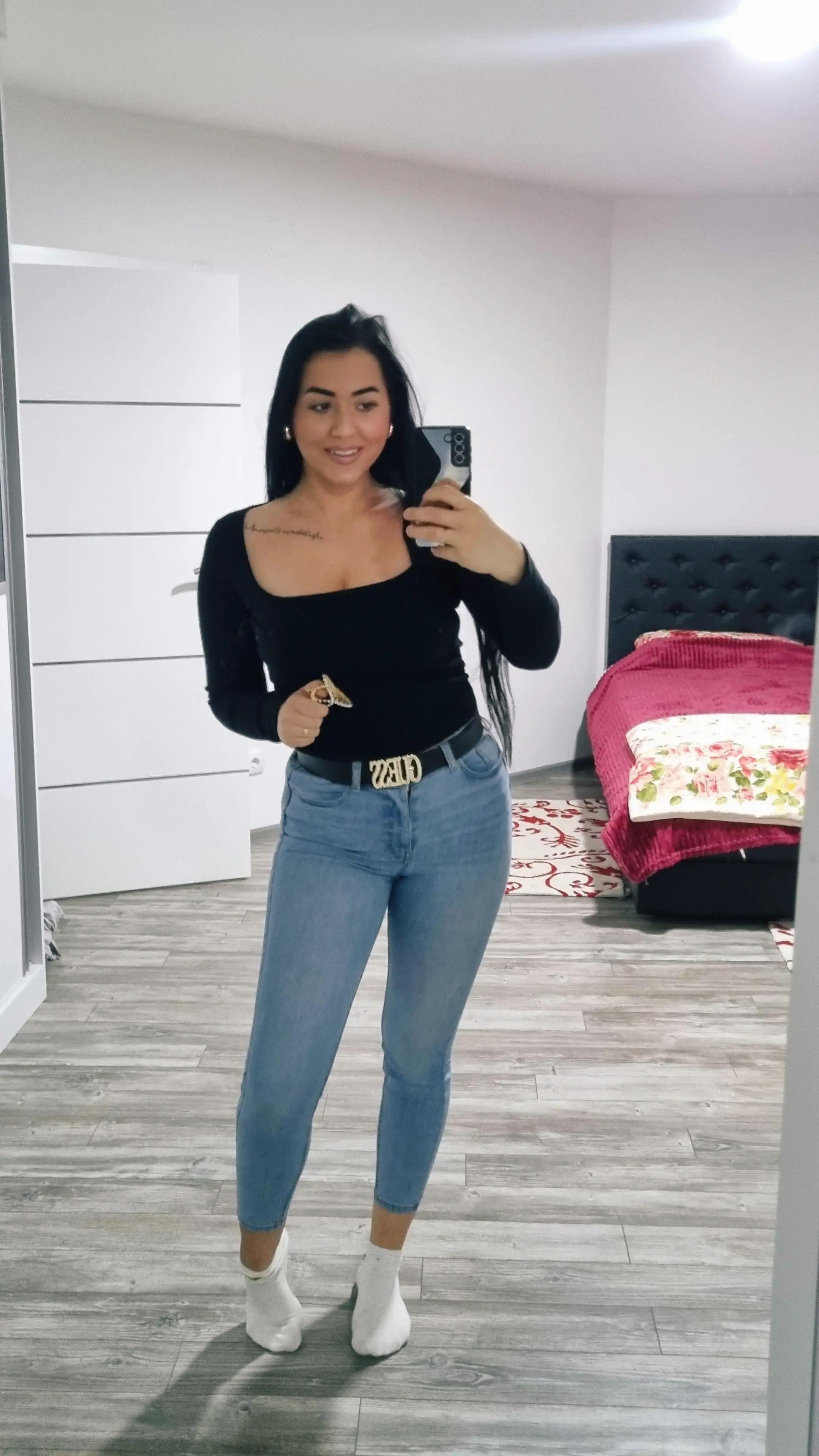 @valentinaaavalentinaaa