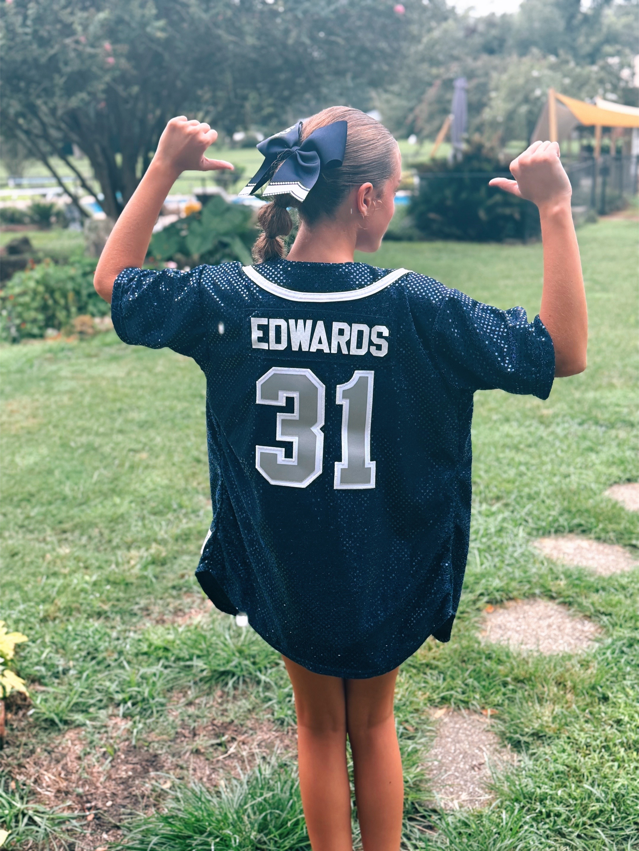 @avalieedwards