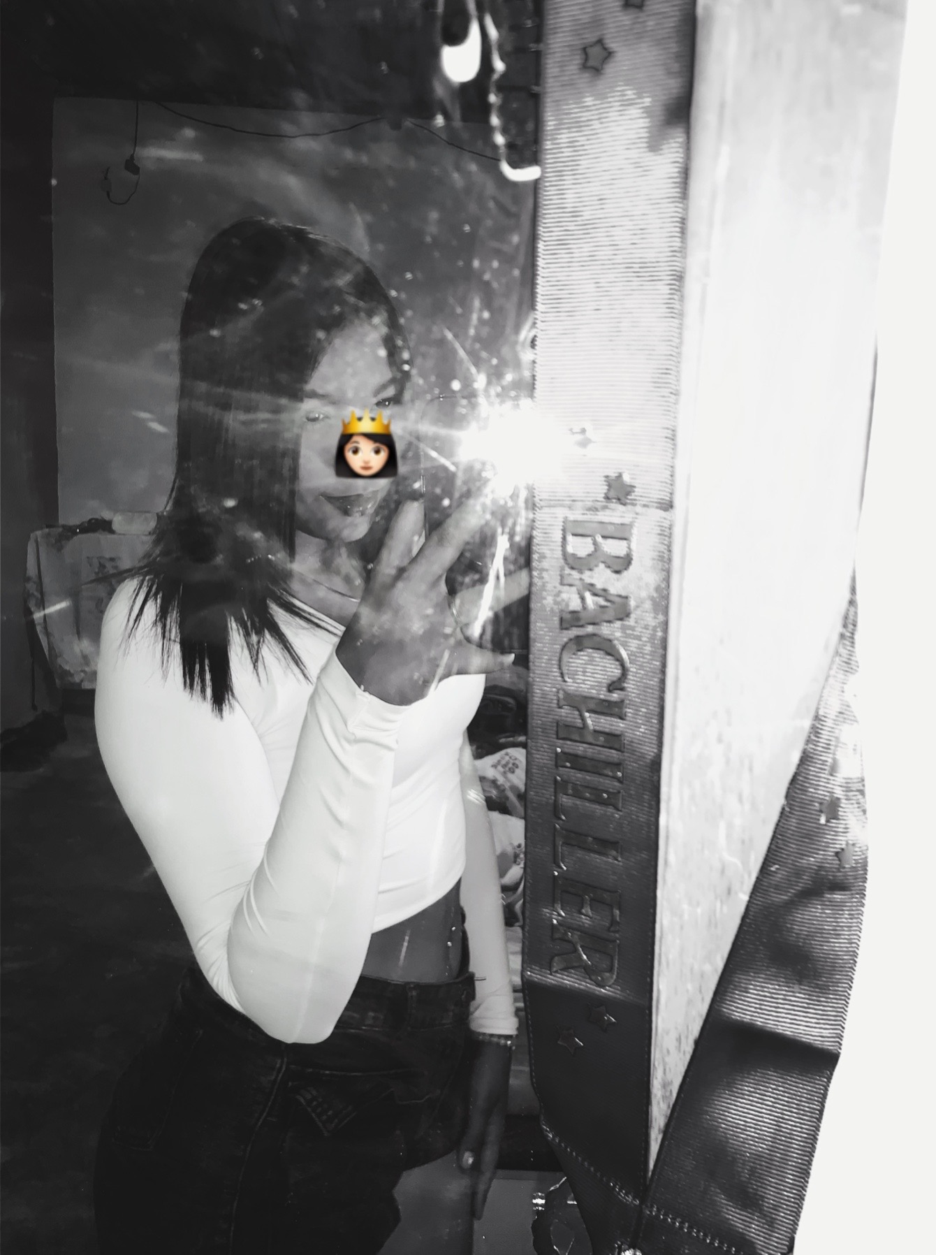 @Victoria👅