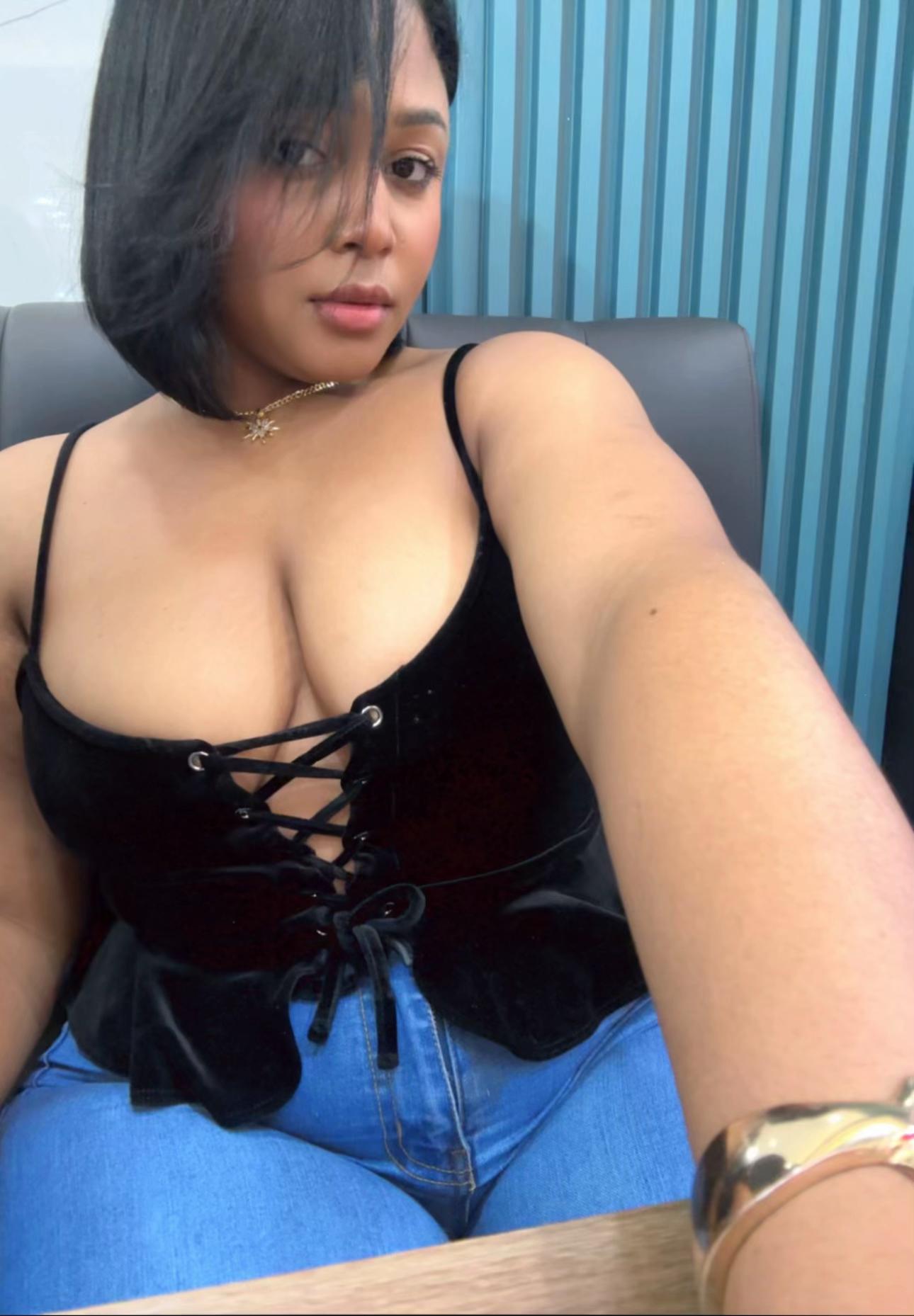@✨