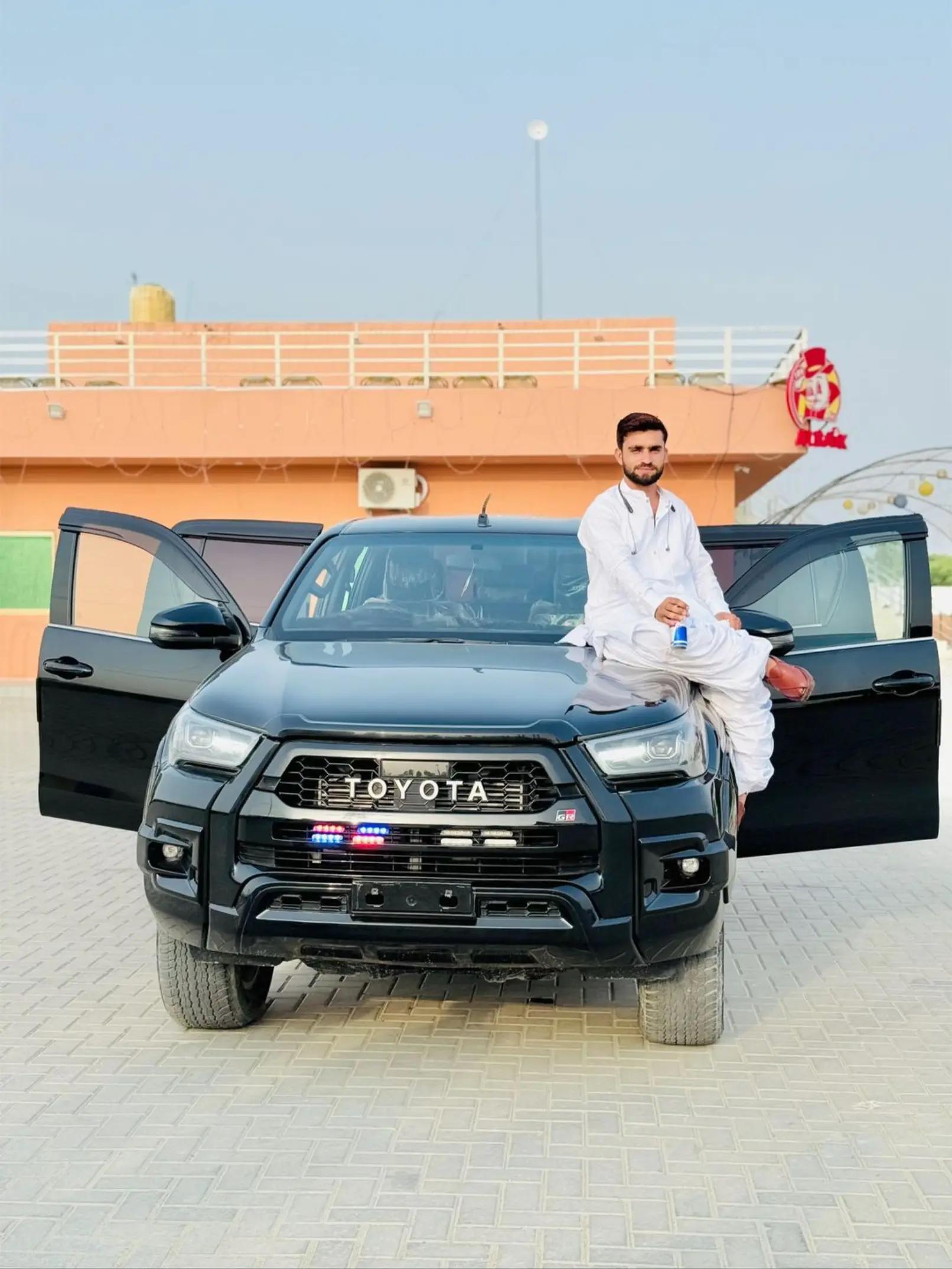 @👑Nawab Latif👑