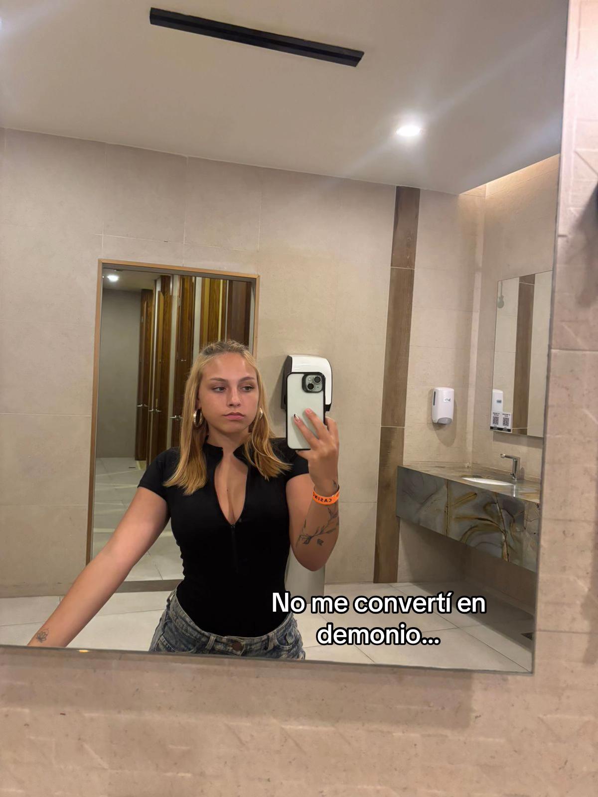 @Eimi Luciana