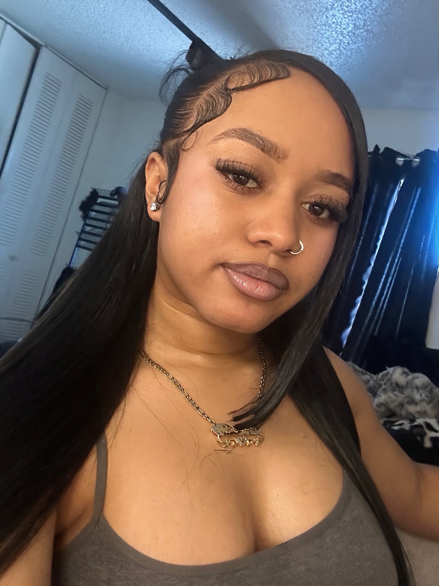 @Lia B💋