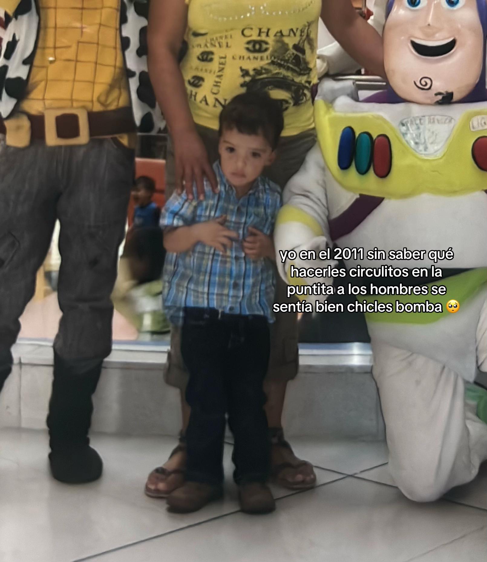 @𝒥.