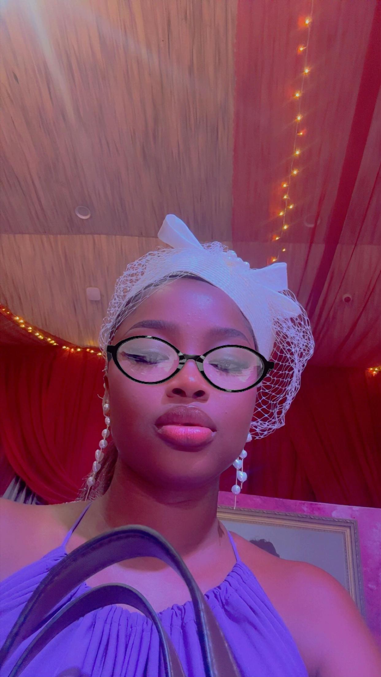 @Ladyadebambo