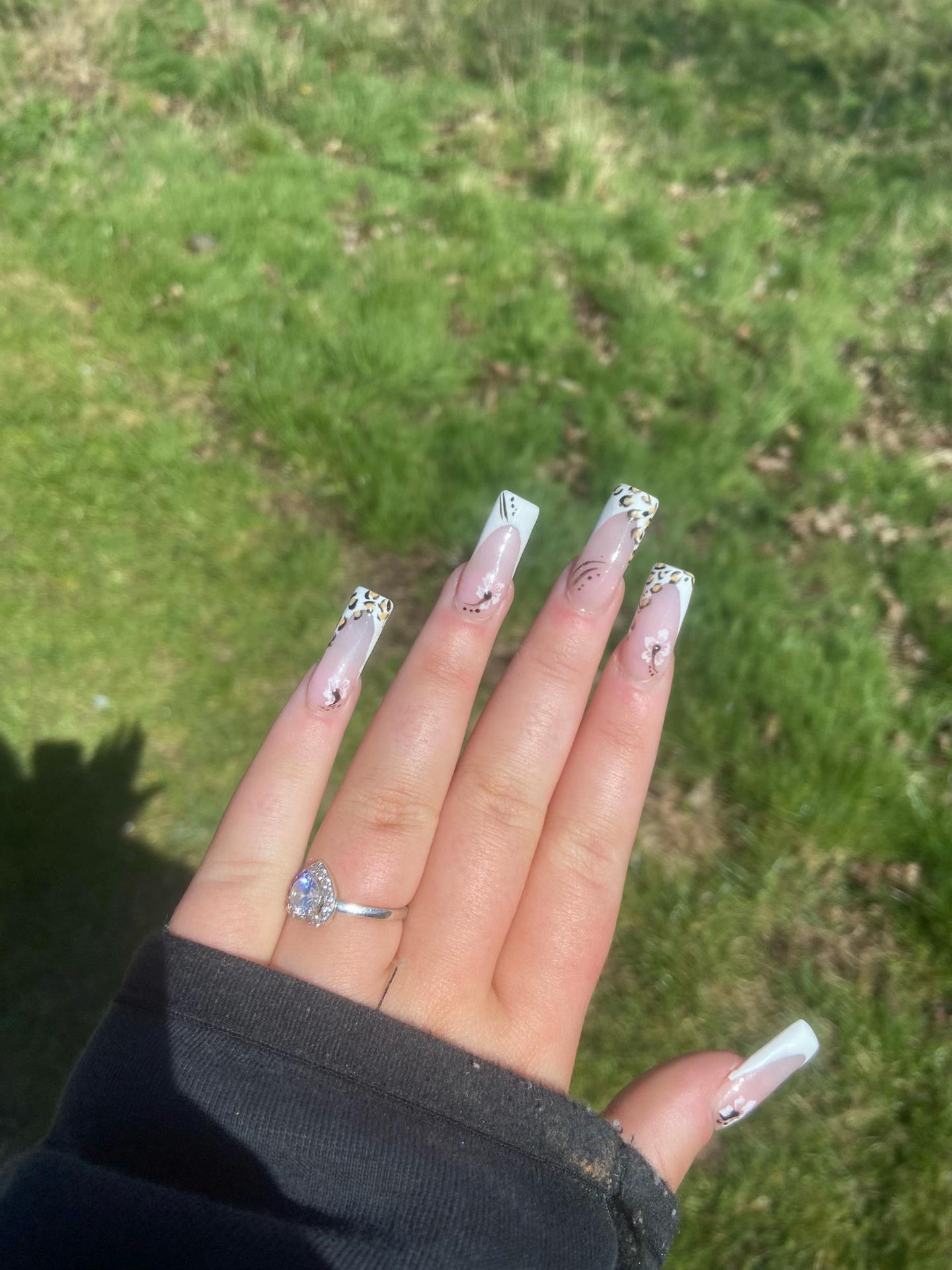 @Kaceynails