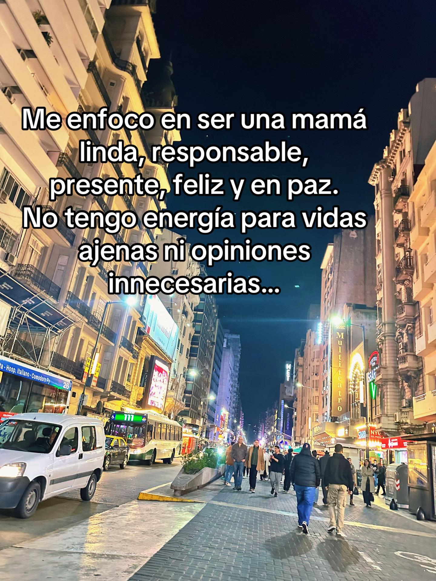 @Pao Alhelí