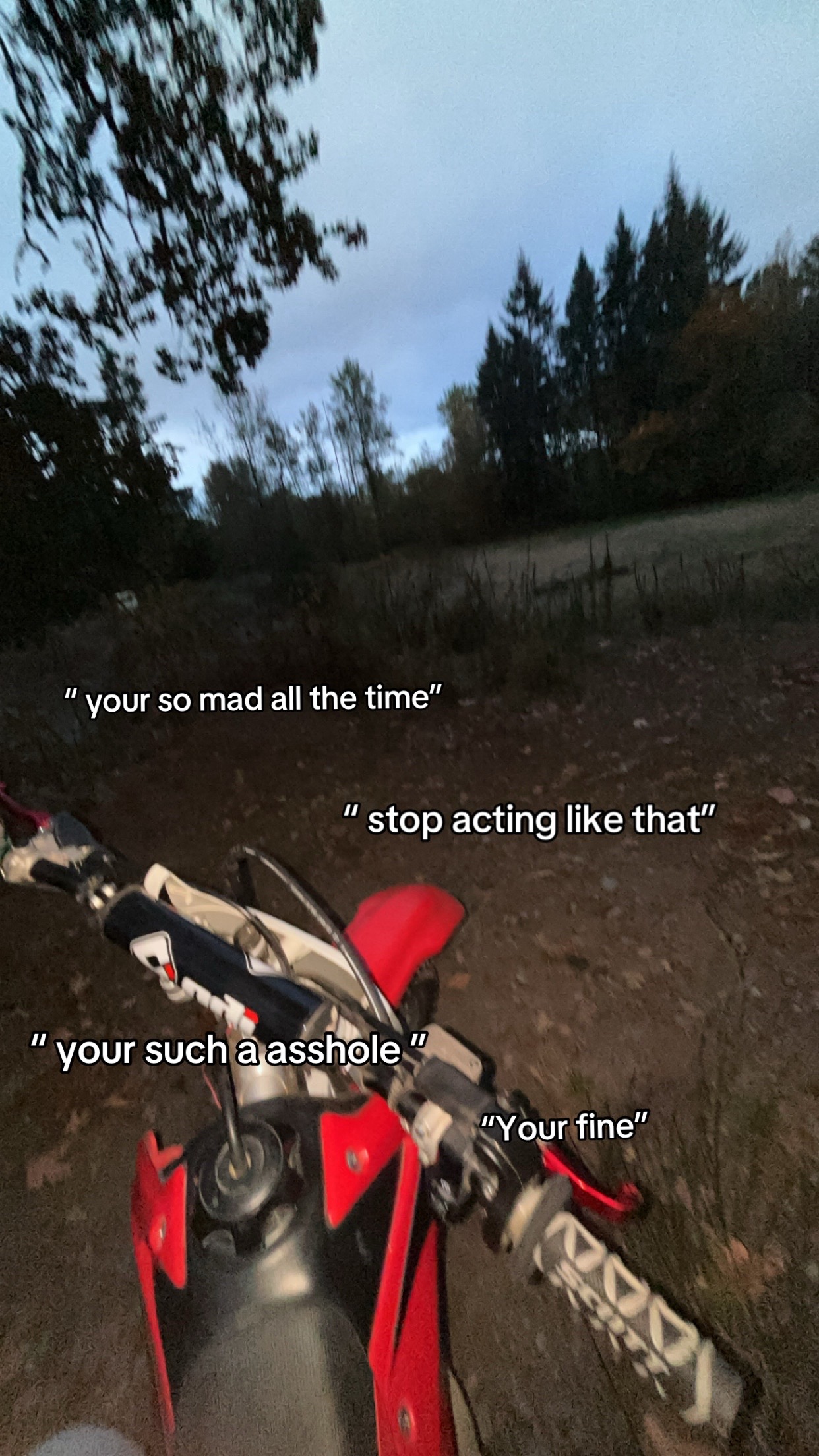 @⃟