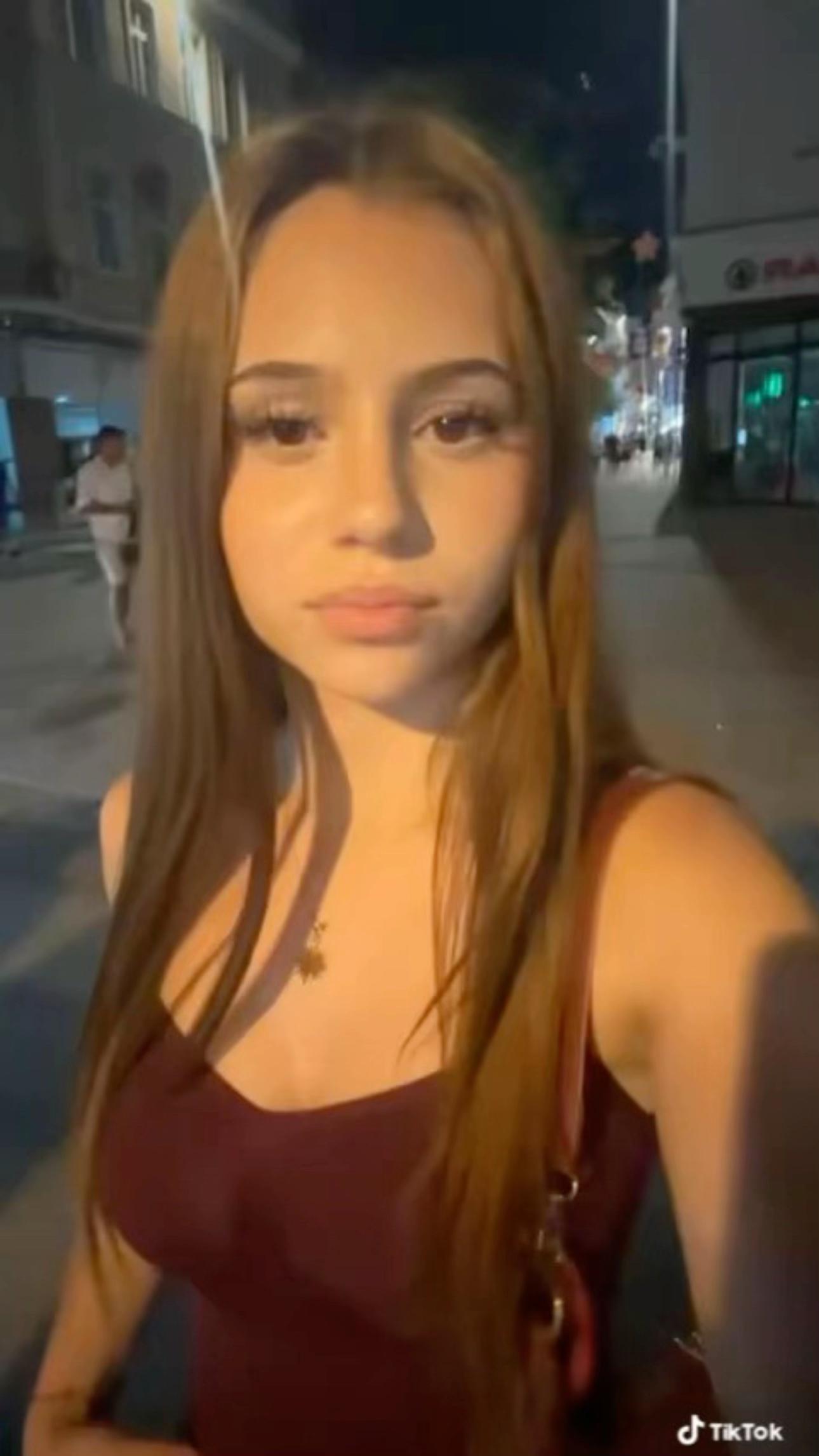 @𝓐𝓵𝓮𝓳𝓷𝓪🇦🇱
