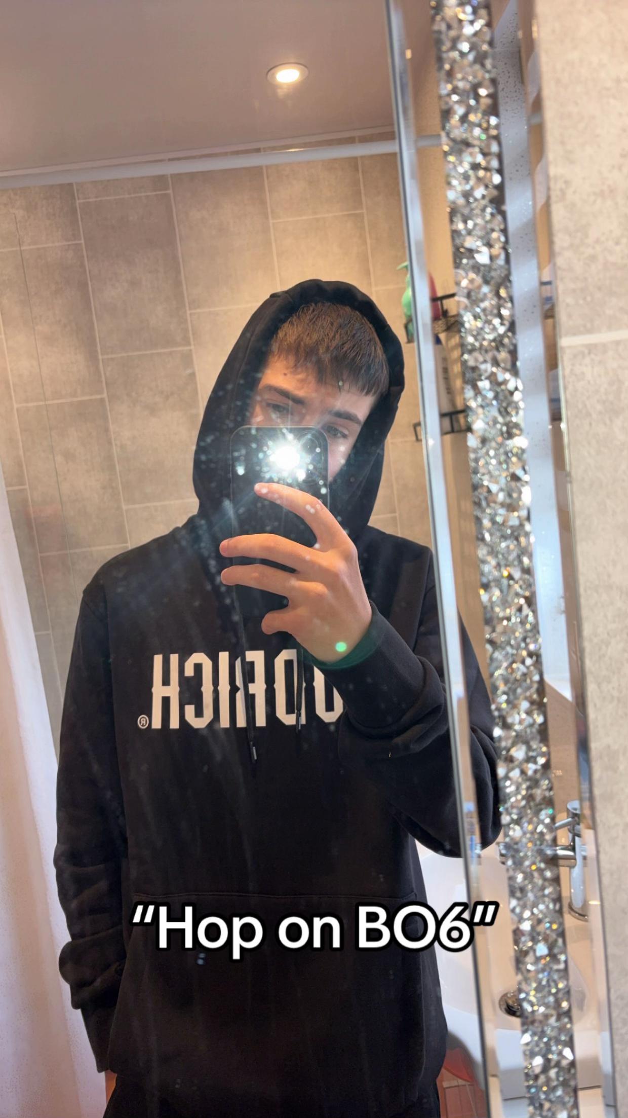 @connorbro