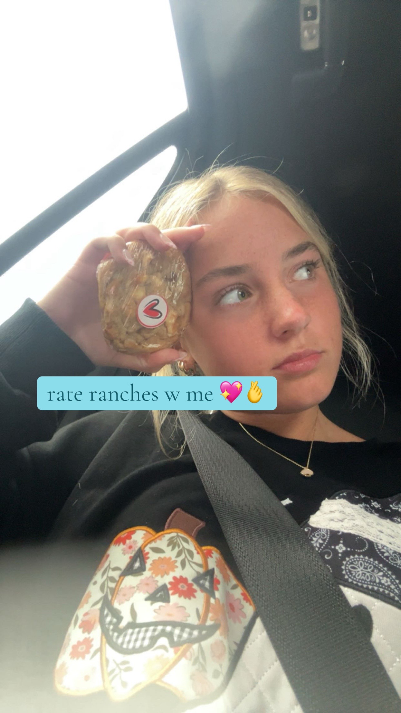@stellierae