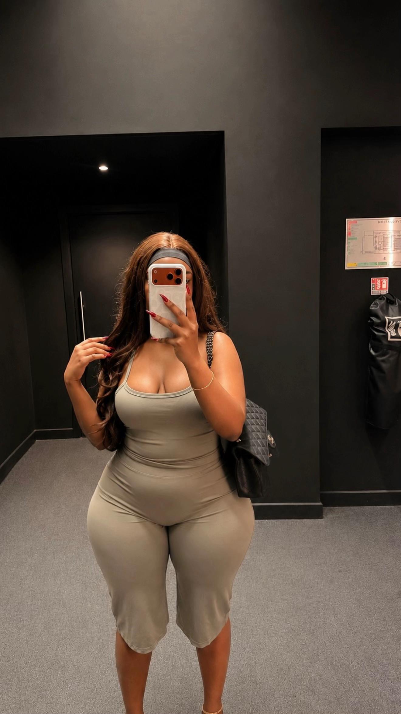 @laety_yy28