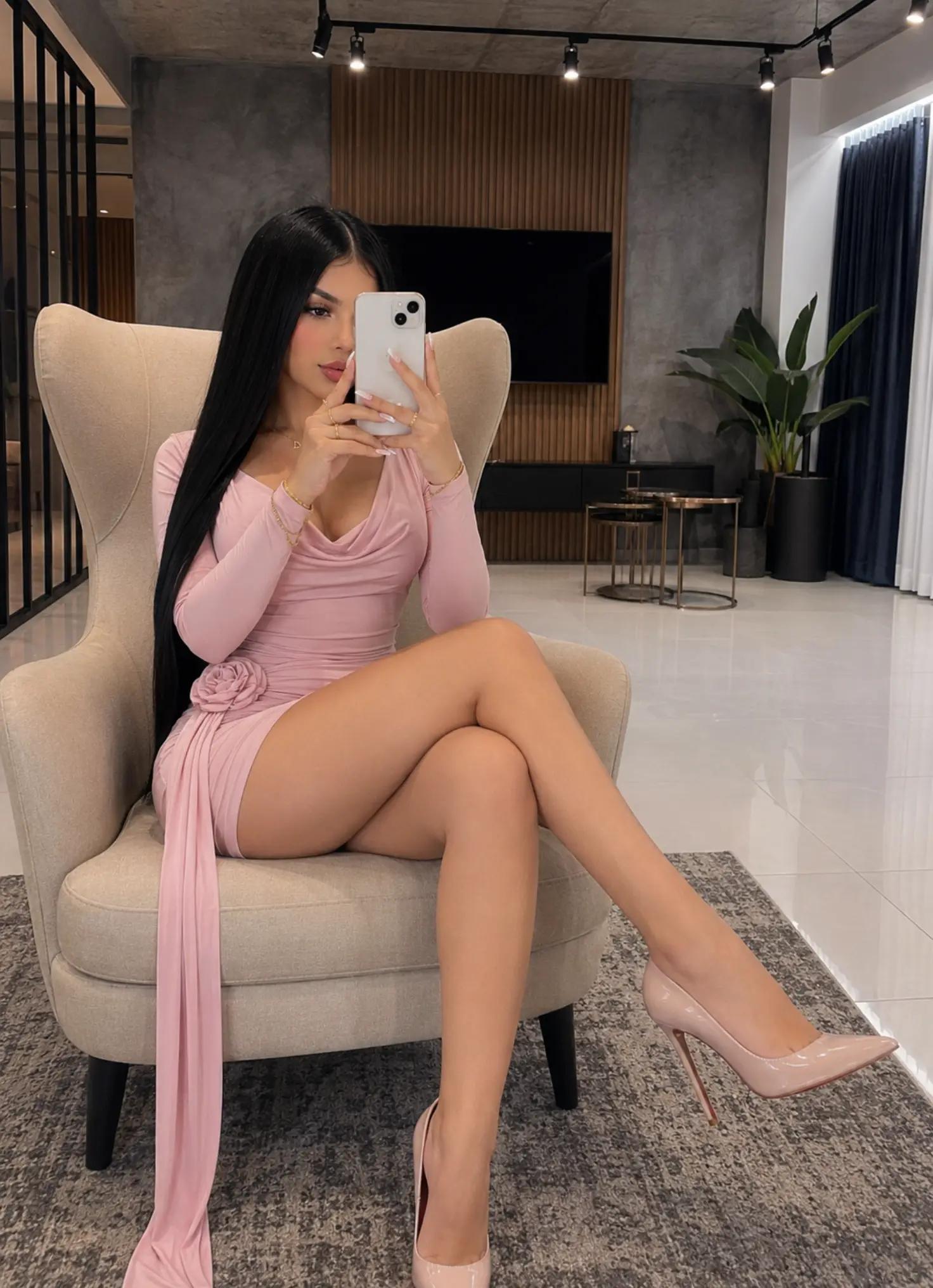 @𝓓𝓪𝓪𝔂𝓓𝓸𝓵𝓵🎀
