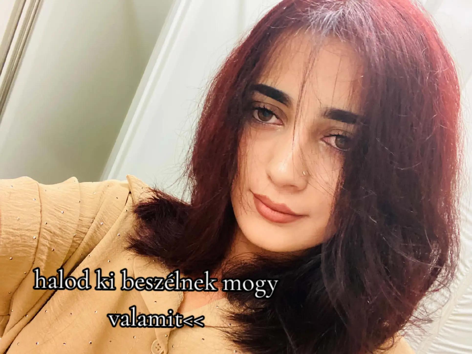@👸🏽